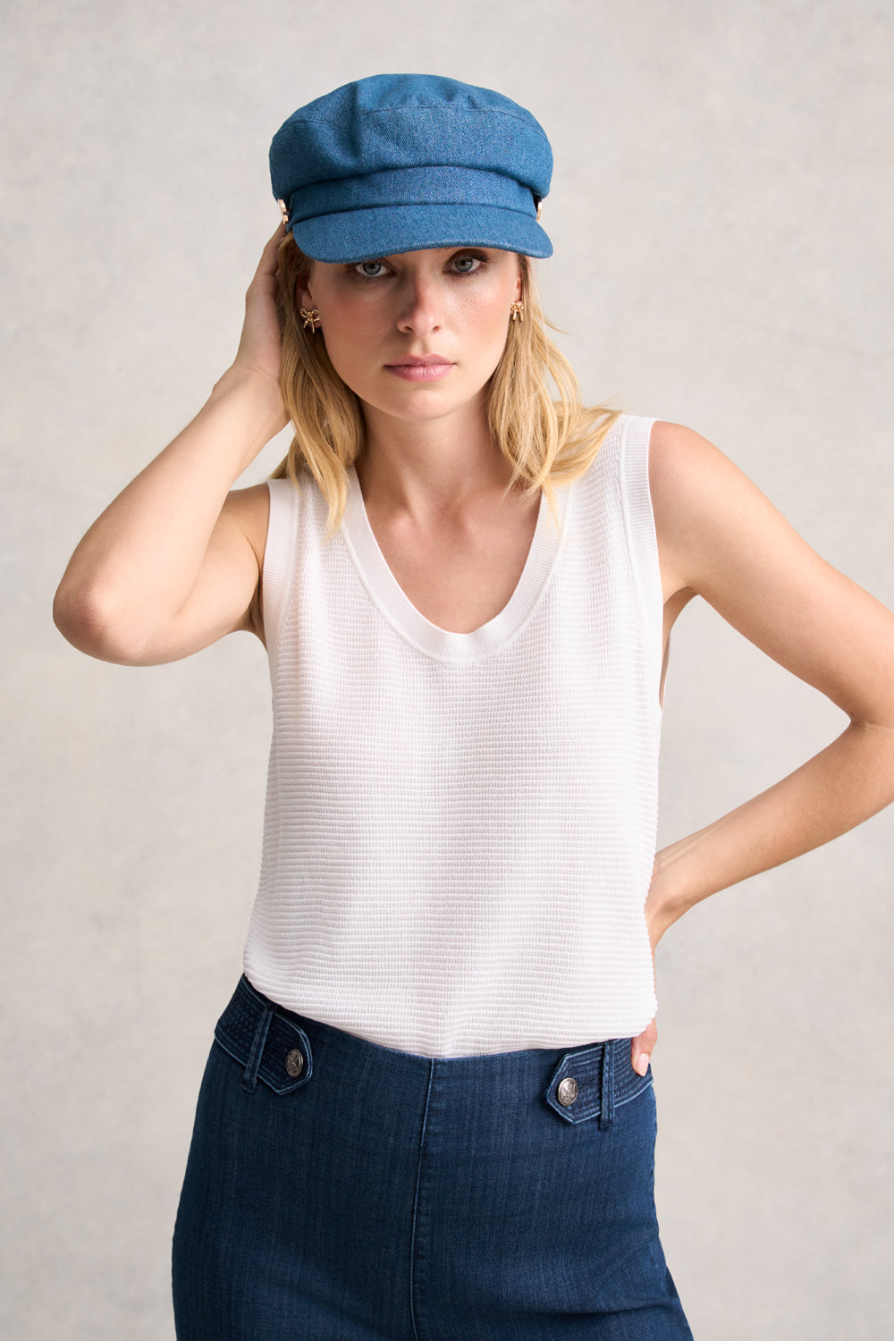 Stylish Denim Bakerboy Hat for Women & Men - Vintage Cotton Cap with Adjustable Strap - Perfect for Outdoor, Casual, and Fashion Occasions