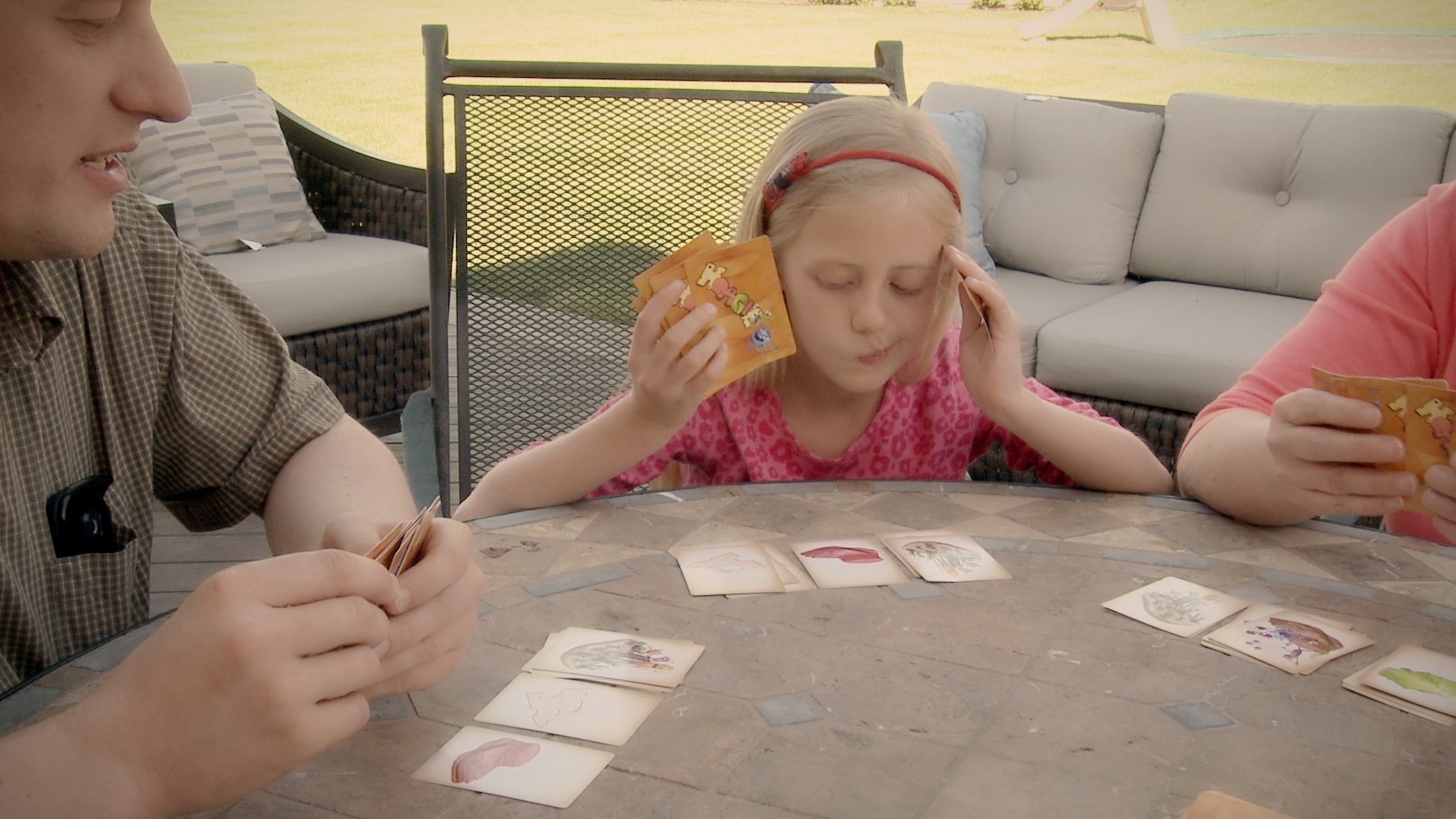 Hoagie - Fun Family Board Game for Kids & Adults | Addictive Kitchen Adventure Party Game | Perfect for Game Nights, Birthday Parties & Family Gatherings