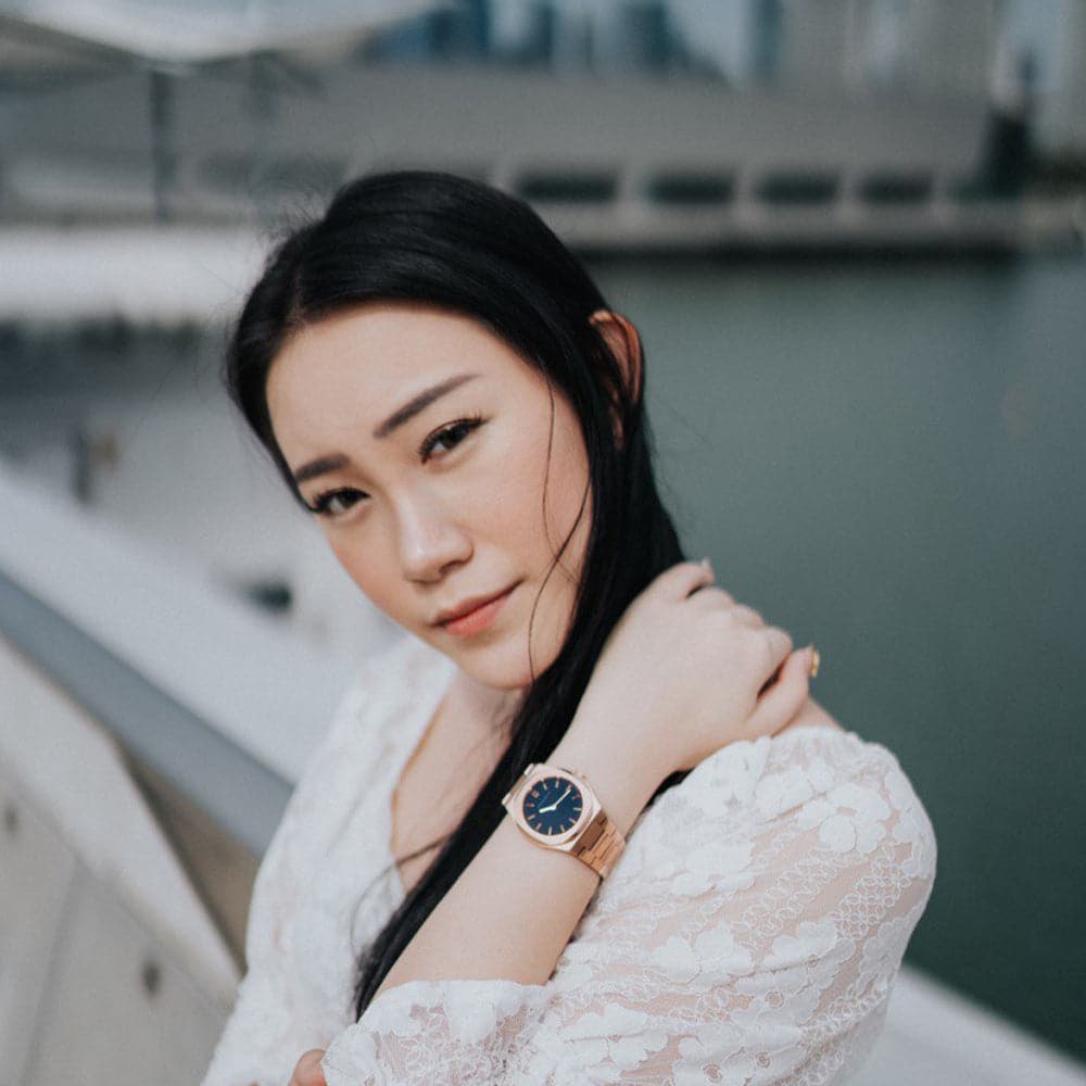 ARIES GOLD Limited Edition Women's Watch - Rose Gold & Black Rubber Strap - Luxury Fashion Timepiece for Women - Perfect for Office, Party & Everyday Wear