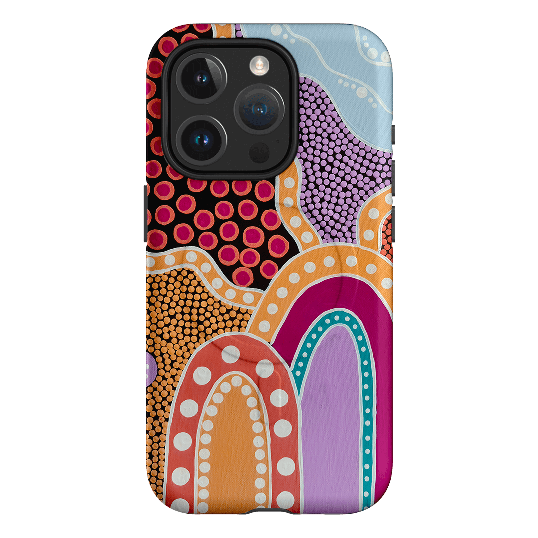 Durable Shockproof Phone Case for iPhone & Samsung - Slim Protective Cover with Anti-Scratch Design | Perfect for Outdoor Activities, Travel & Daily Use