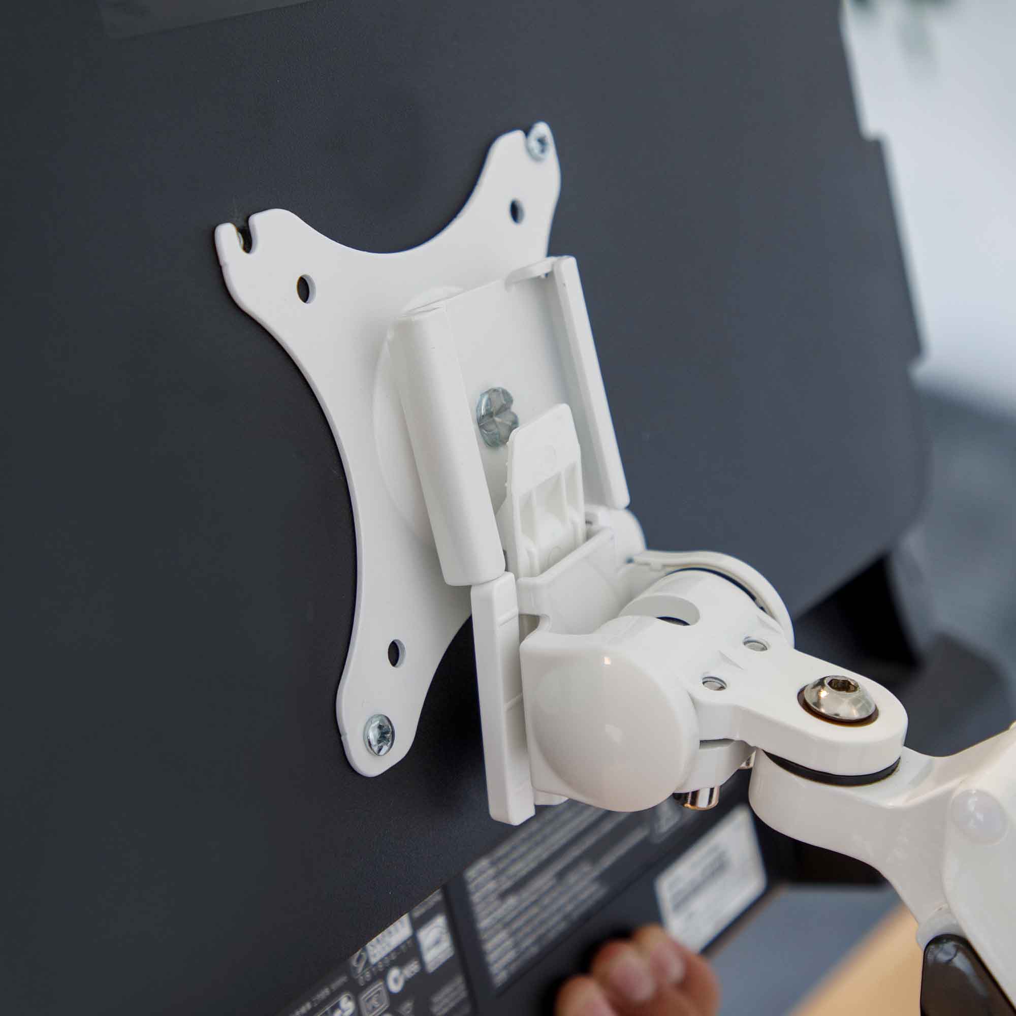 Adjustable Single Monitor Arm - Rotating Ergonomic Stand for 17-36 Inch Screens, 12kg Load Capacity, White (DH26) - Perfect for Home Office, Gaming & Workspace Setup