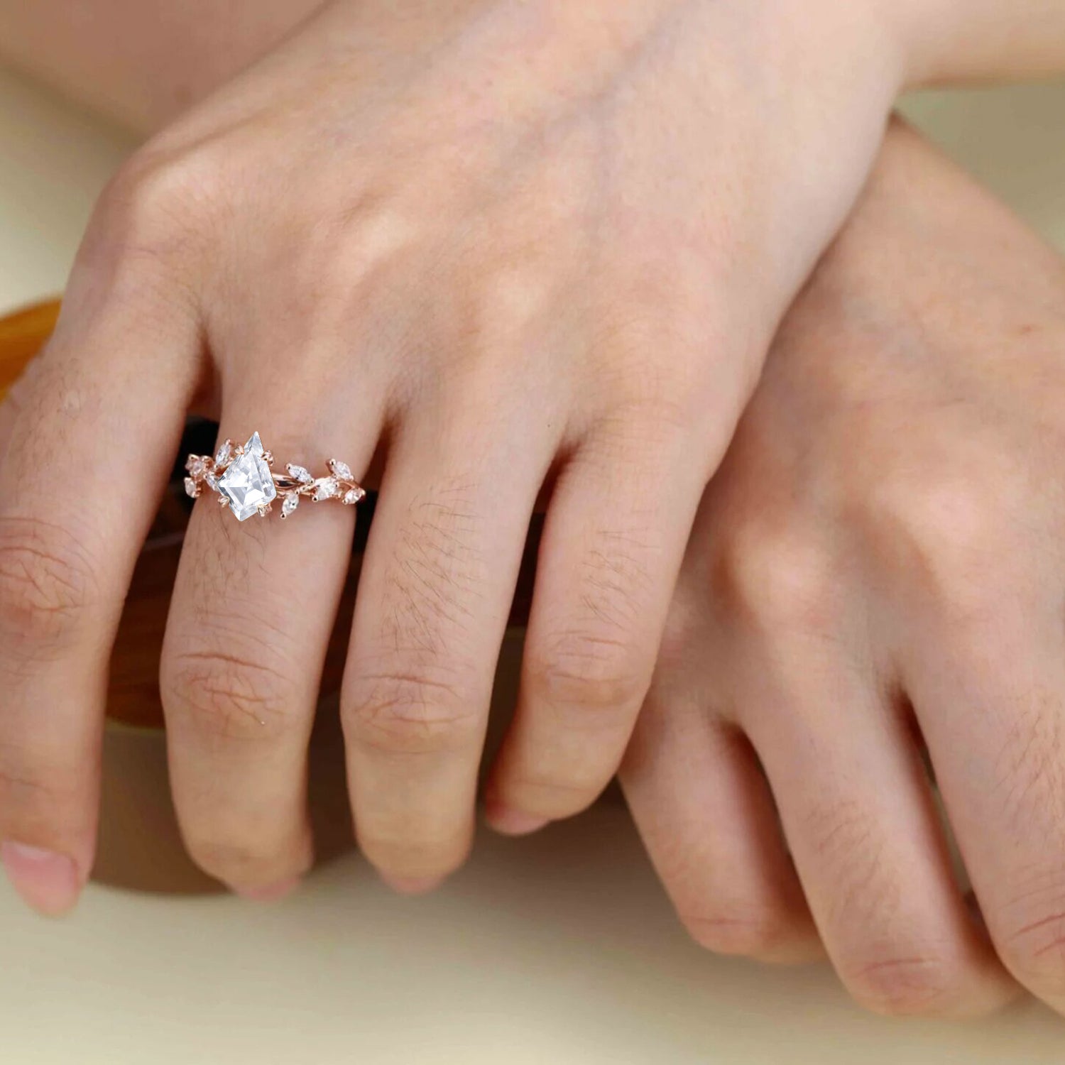 Nature Inspired Kite Cut Moissanite Diamond Bypass Engagement Ring for Women - Eco-Friendly Wedding Jewelry, Unique Proposal Gift for Her - Perfect for Anniversaries, Valentine's Day & Special Occasions