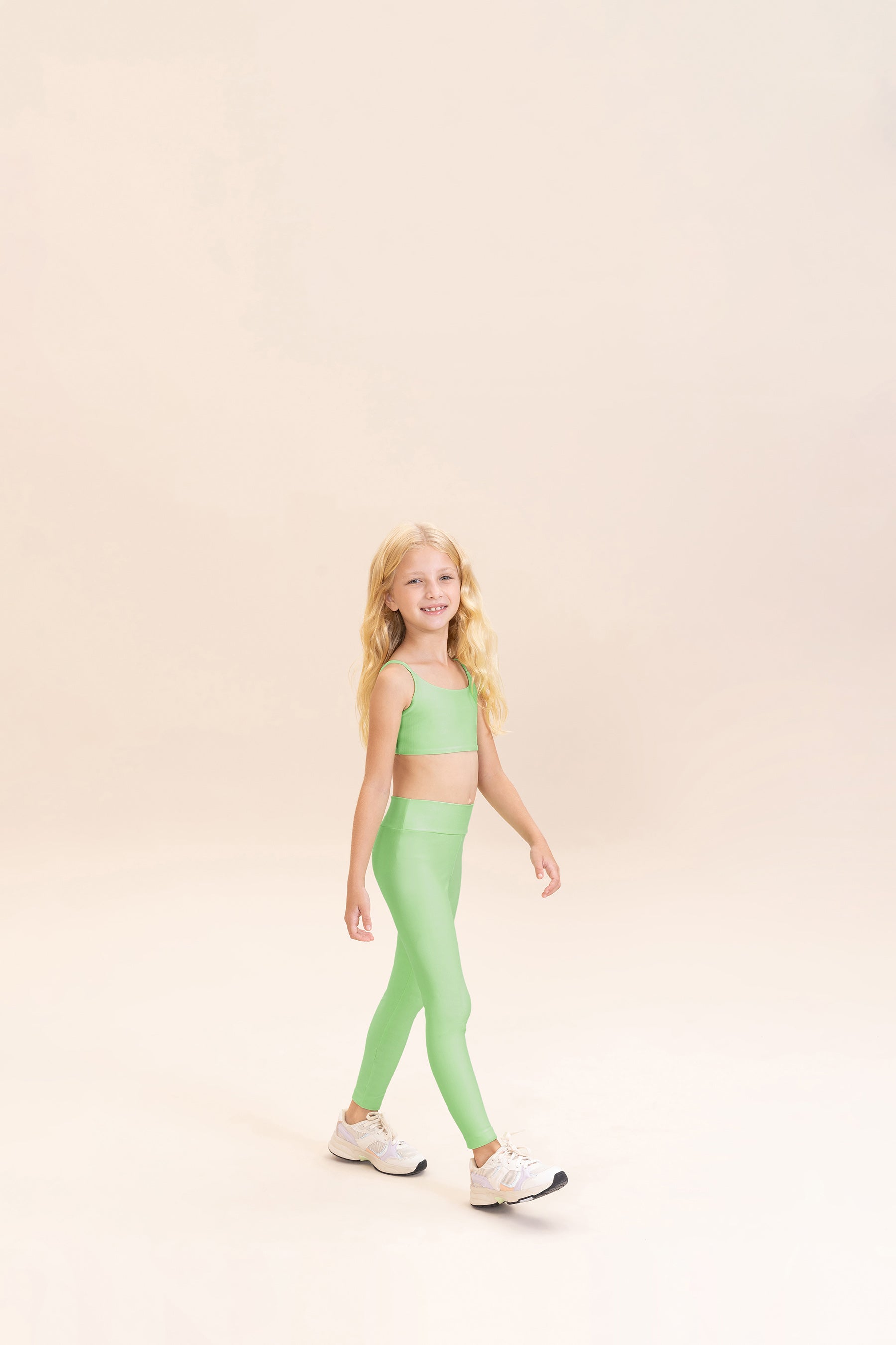 Curve Allure® Adaptiv Kids Sports Bra - Breathable & Supportive Activewear for Girls - Perfect for Running, Yoga & Gym Workouts