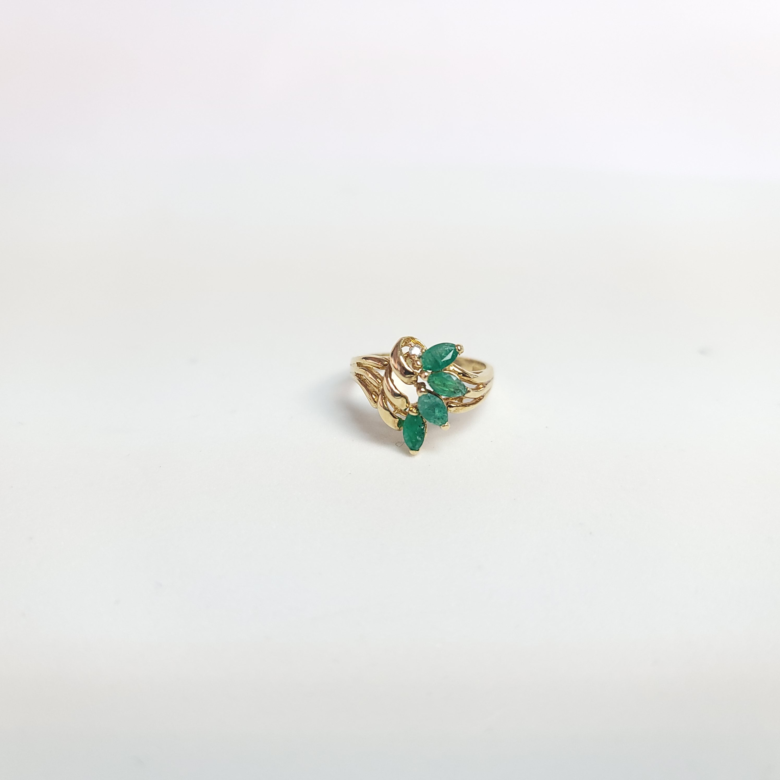 14K Yellow Gold Marquise Emerald & Diamond Ring - 0.33cttw Vintage Style Engagement Ring for Women, Perfect for Proposals, Anniversaries & Special Occasions