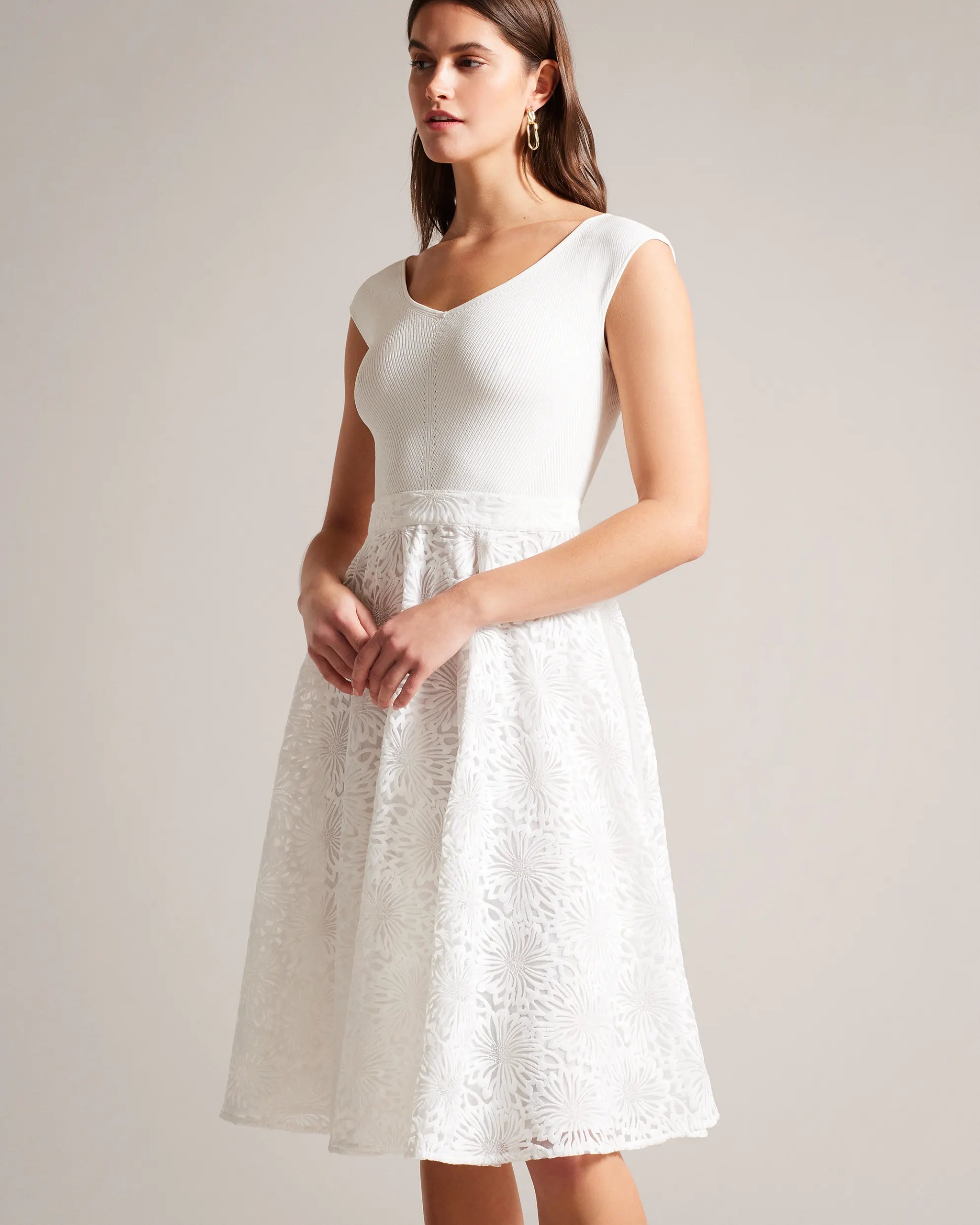 Annikaa Floral Knit Bodice Midi Dress - White | Elegant Summer Wedding Guest Dress & Casual Brunch Outfit