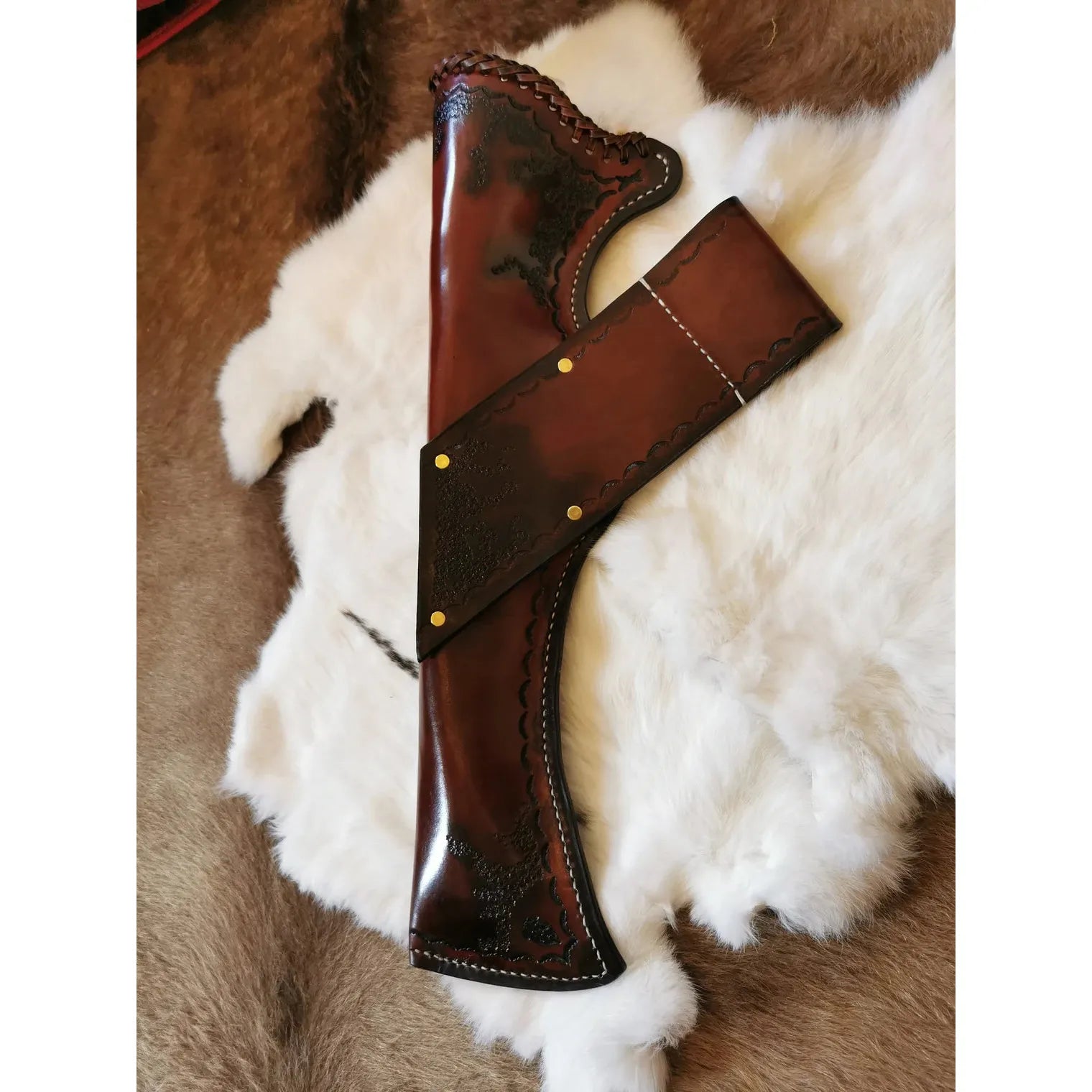Handmade Leather Quiver for Arrows - Traditional Craftsmanship for Archery Hunting & Outdoor Adventures