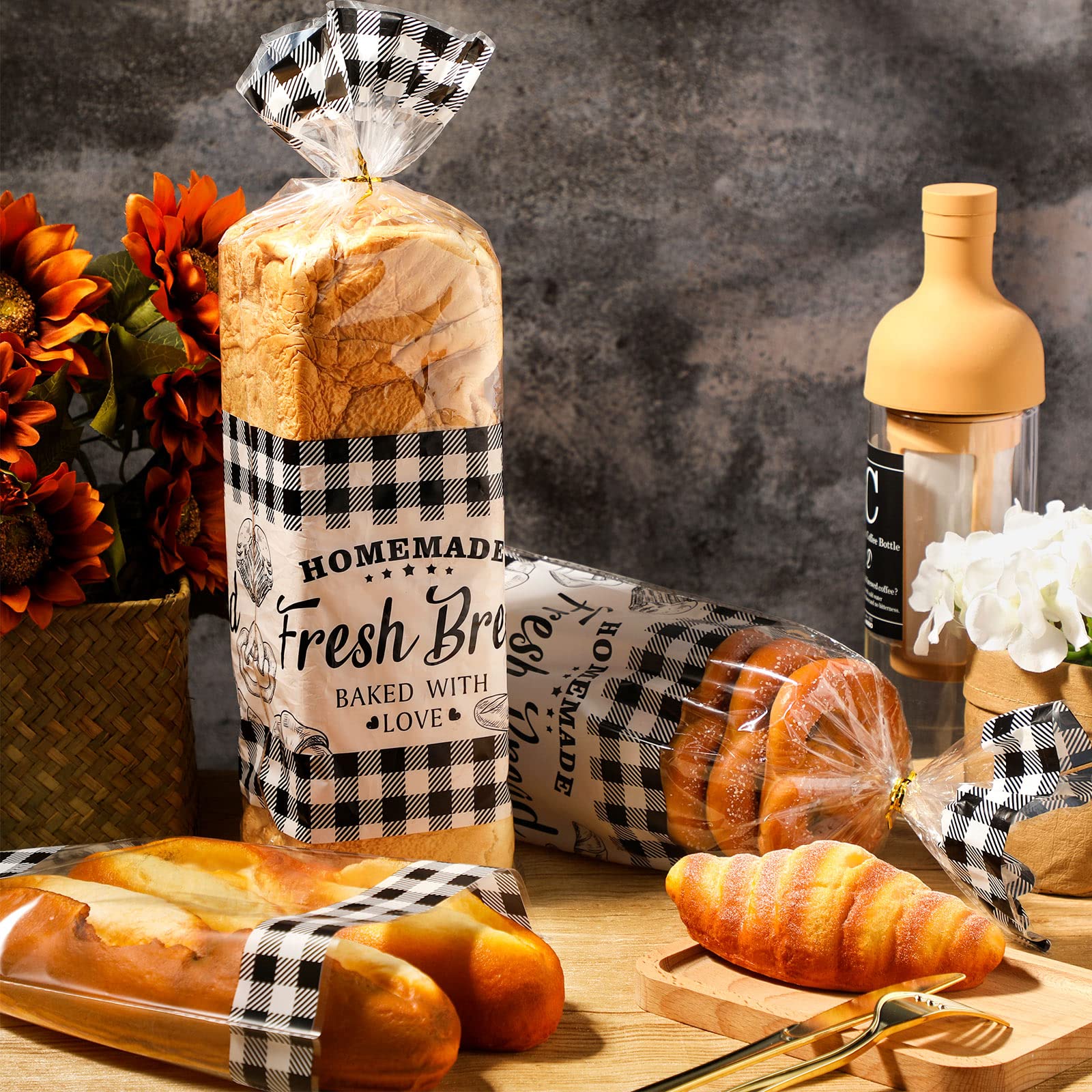 100 Pack Clear Plastic Bread Bags with Twist Ties - Buffalo Plaid Design for Homemade Bread, Cookies, Rolls - Perfect for Home Bakers & Bakeries | Christmas Baking, Gift Packaging, Food Storage