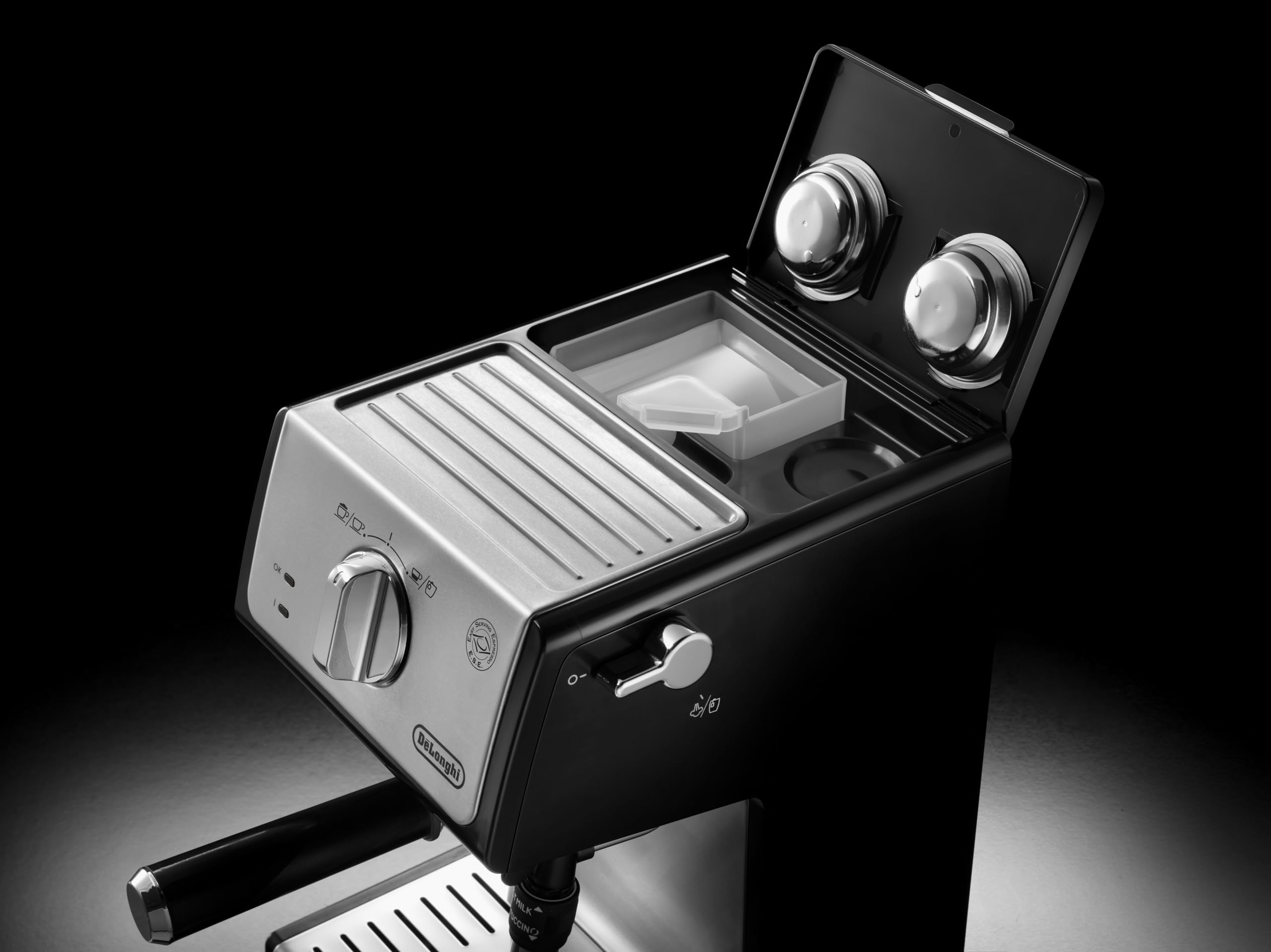 De'Longhi ECP35.31 Traditional Barista Pump Espresso Machine - Professional Coffee & Cappuccino Maker for Home Use, Black | Perfect for Espresso Lovers & Entertaining Guests