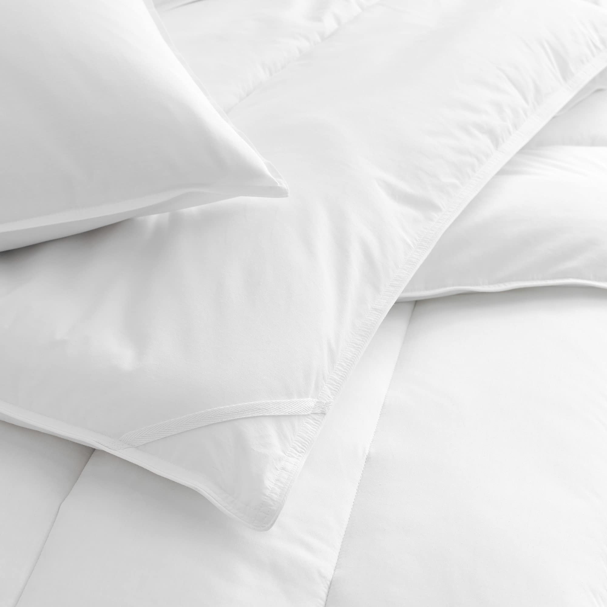 Martex Clean Essentials 2-Piece King Size Pillow Set - Ultra Soft Hypoallergenic Bed Pillows for Side, Back & Stomach Sleepers - Perfect for Bedroom, Guest Room & Hotel Use (White)