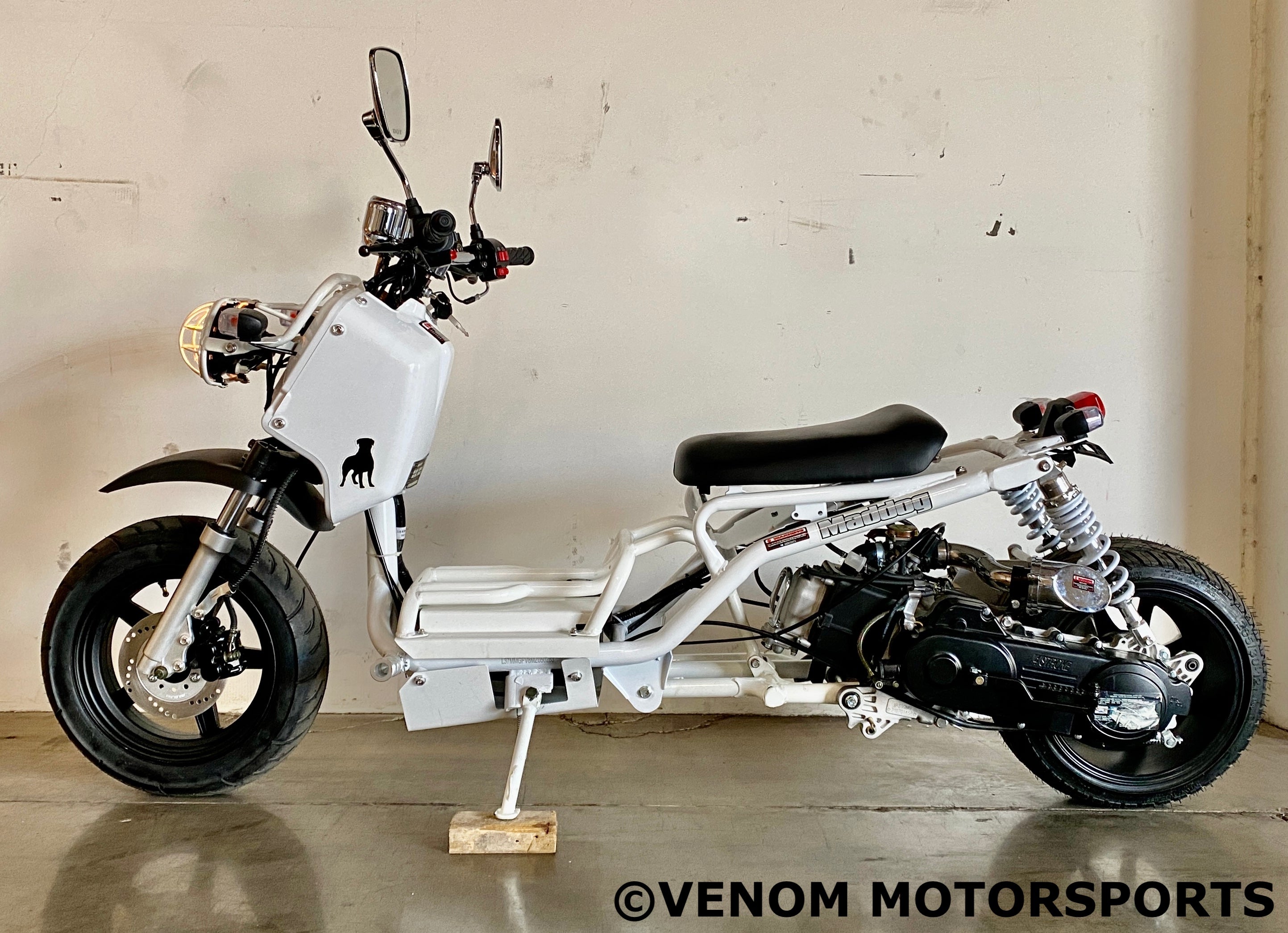 150cc Maddog Scooter - 1st Generation Automatic Transmission Scooter for Adults | Commuter & Leisure Riding | Urban Mobility Solution
