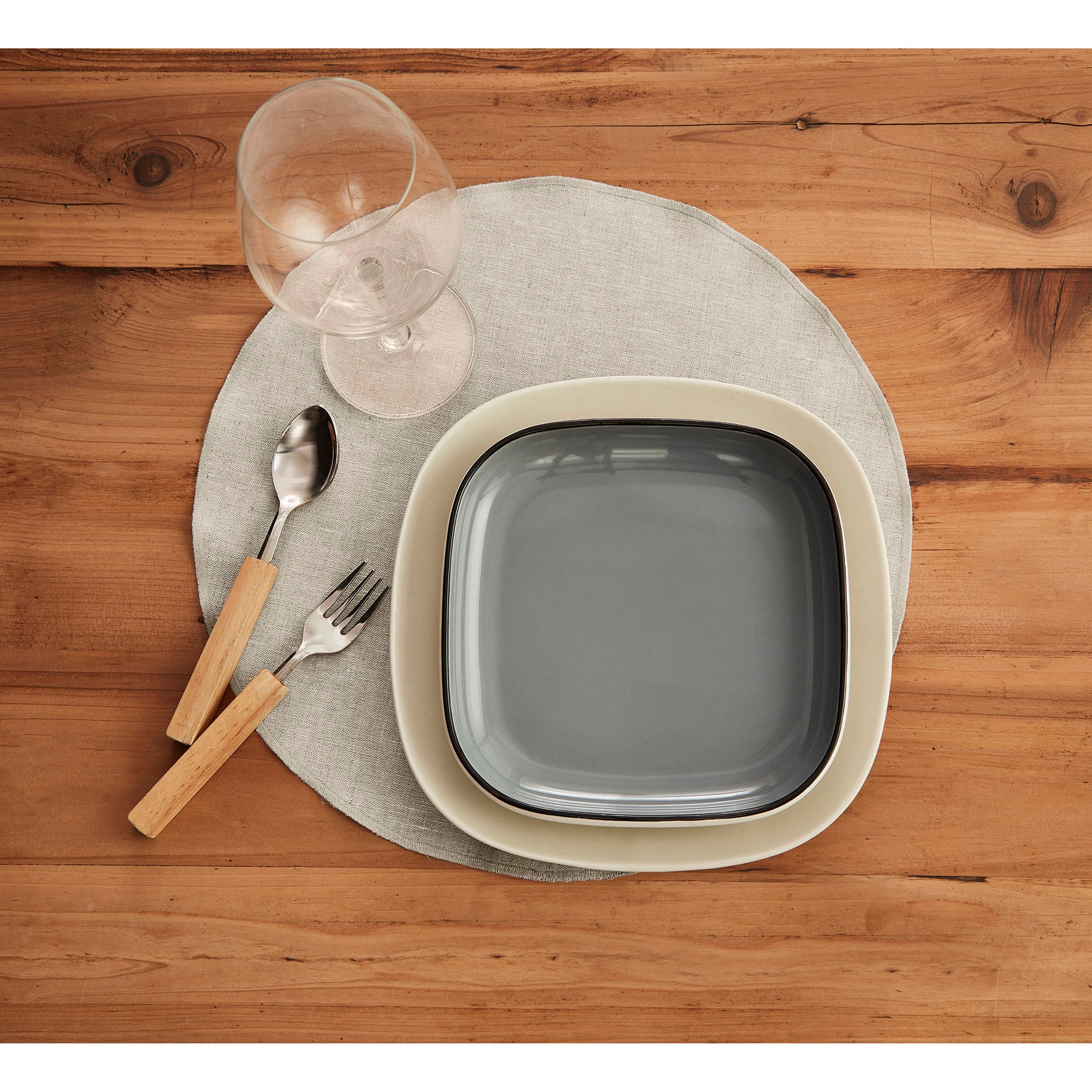 Premium Round Placemats Set of 4 - Non-Slip Heat Resistant Table Mats for Dining & Decor - Perfect for Dinner Parties, Holidays & Everyday Use