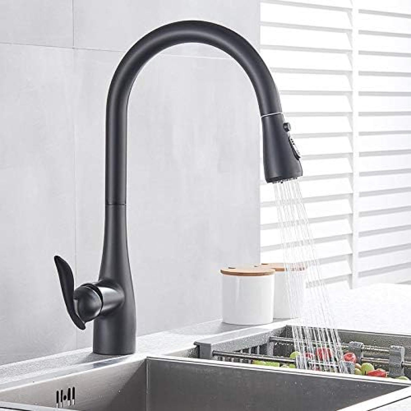 CRJUS Matte Black Pull Out Kitchen Faucet - Single Handle Mixer Tap with 360° Rotation, High Arc Design for Easy Washing - Perfect for Modern Kitchens, Dishwashing & Food Prep
