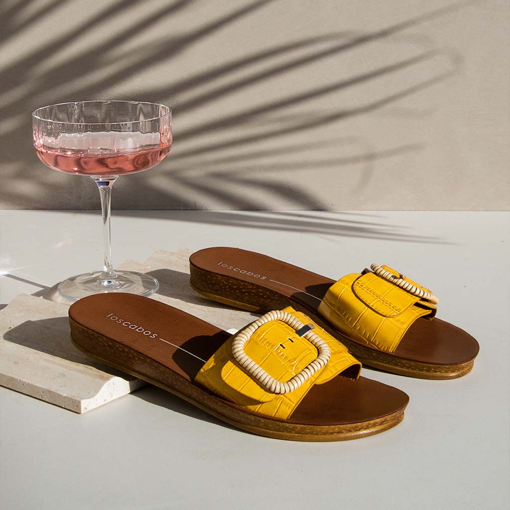 BRIO Buckle Slide Sandal - Comfortable Women's Summer Sandals with Adjustable Straps | Perfect for Beach, Pool, and Casual Outings