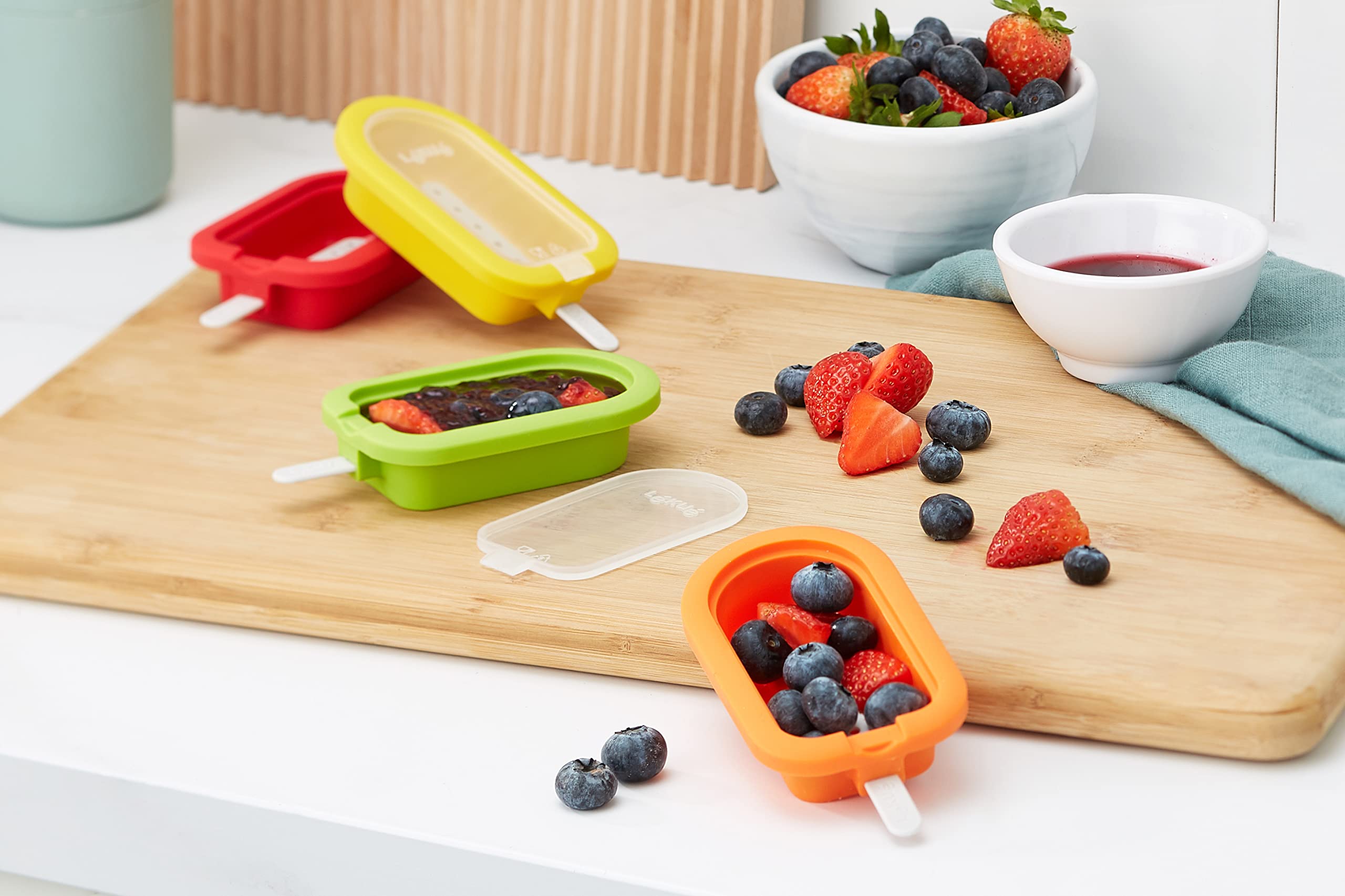 Lékué 4-Piece Stackable Popsicle Molds with Sticks & Lids | BPA-Free Platinum Silicone Ice Pop Maker for Homemade Frozen Treats | Easy Fill & Release, Dishwasher Safe & Reusable | Perfect for Summer Snacks, Kids Parties & Healthy Desserts