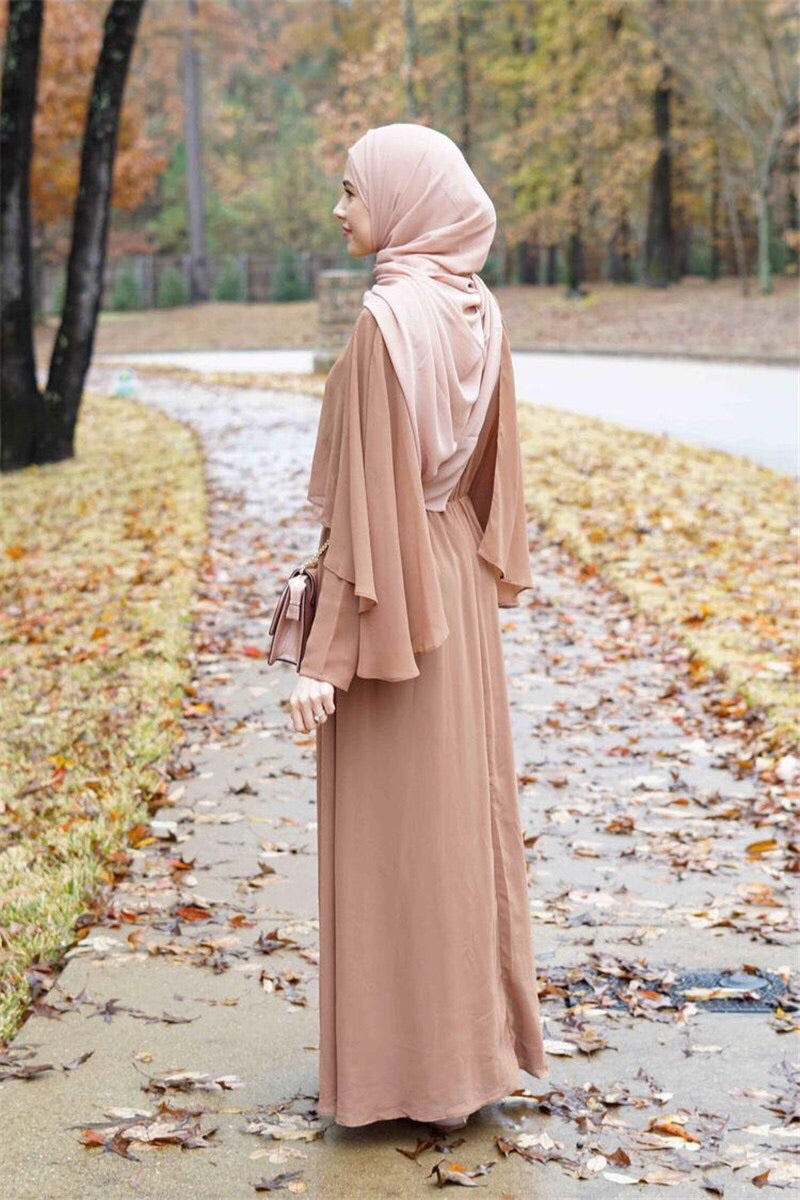 Elegant Muslim Women's Abaya Dress - Modest Islamic Clothing for Prayer, Mosque & Daily Wear