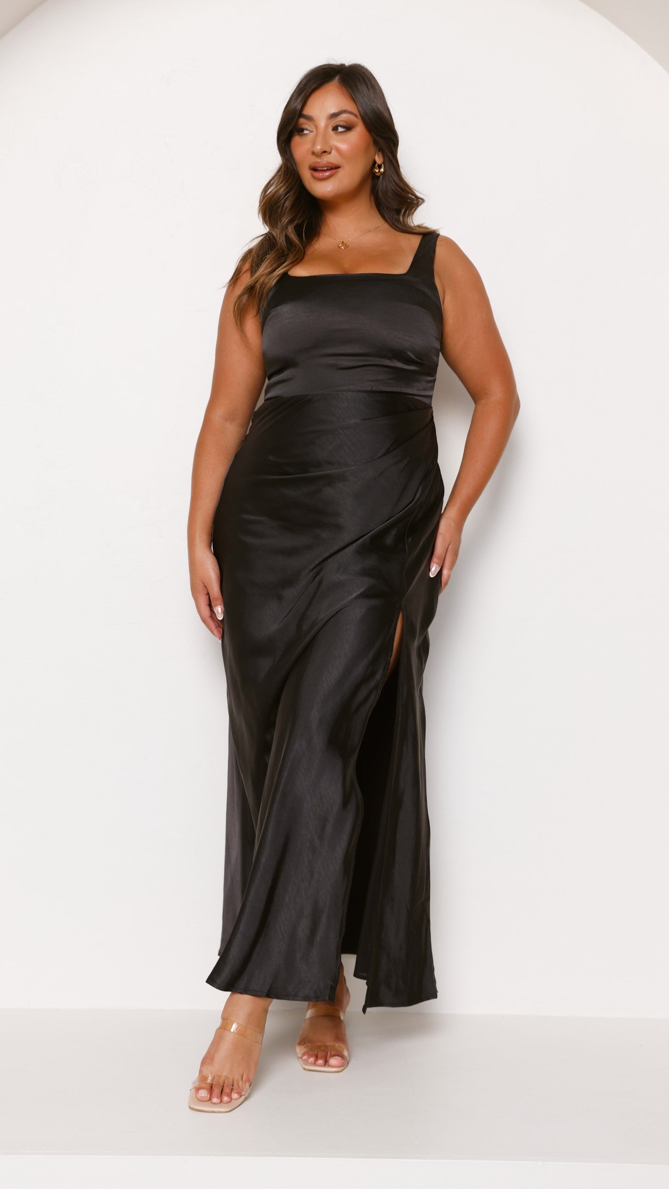 Alaria Maxi Dress for Women - Elegant Black Long Flowy Summer Dress for Beach, Vacation & Casual Wear