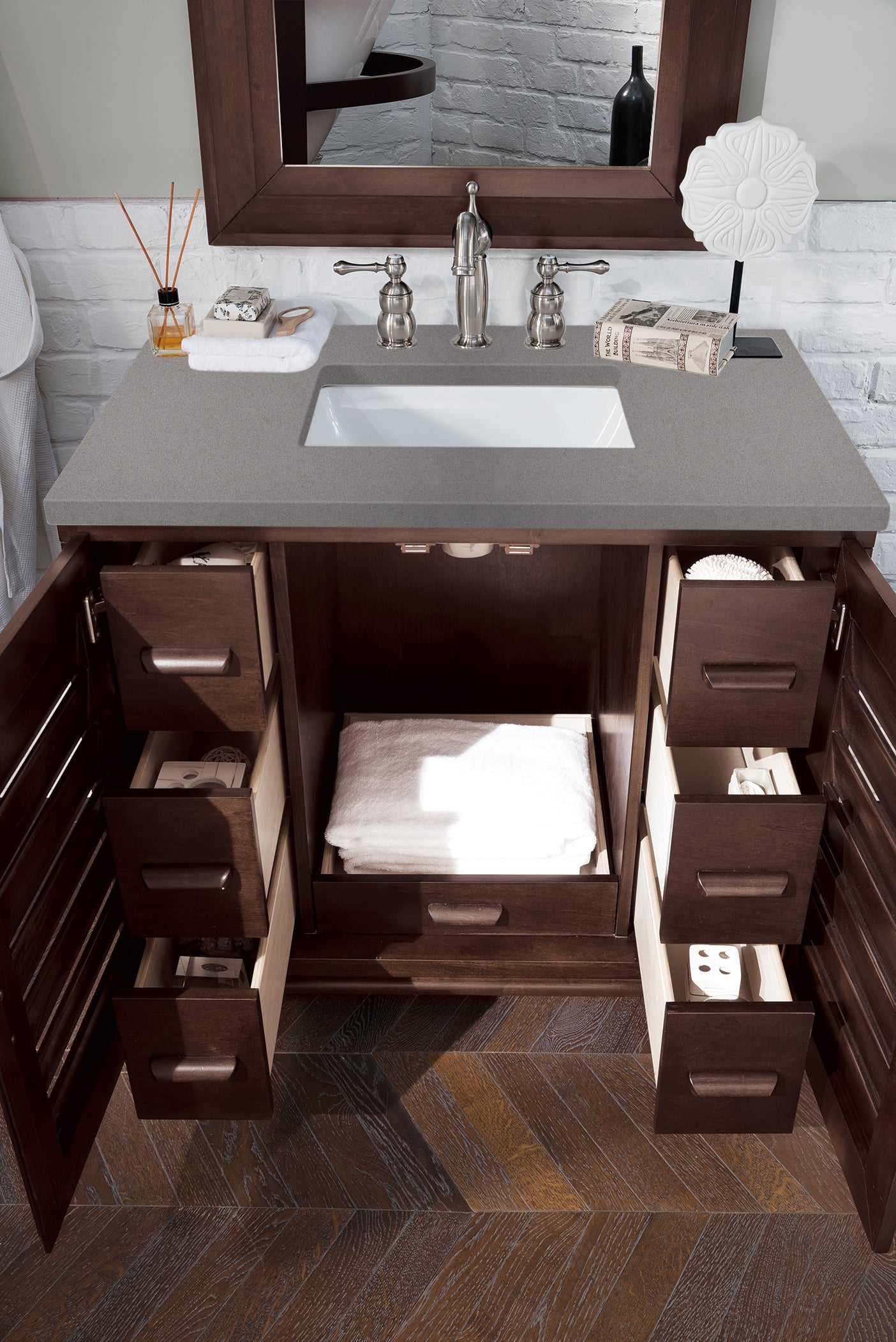 Portland 36 Inch Single Bathroom Vanity with Burnished Mahogany Finish & 3CM Gray Expo Quartz Countertop - Perfect for Modern Master Bathrooms and Powder Rooms