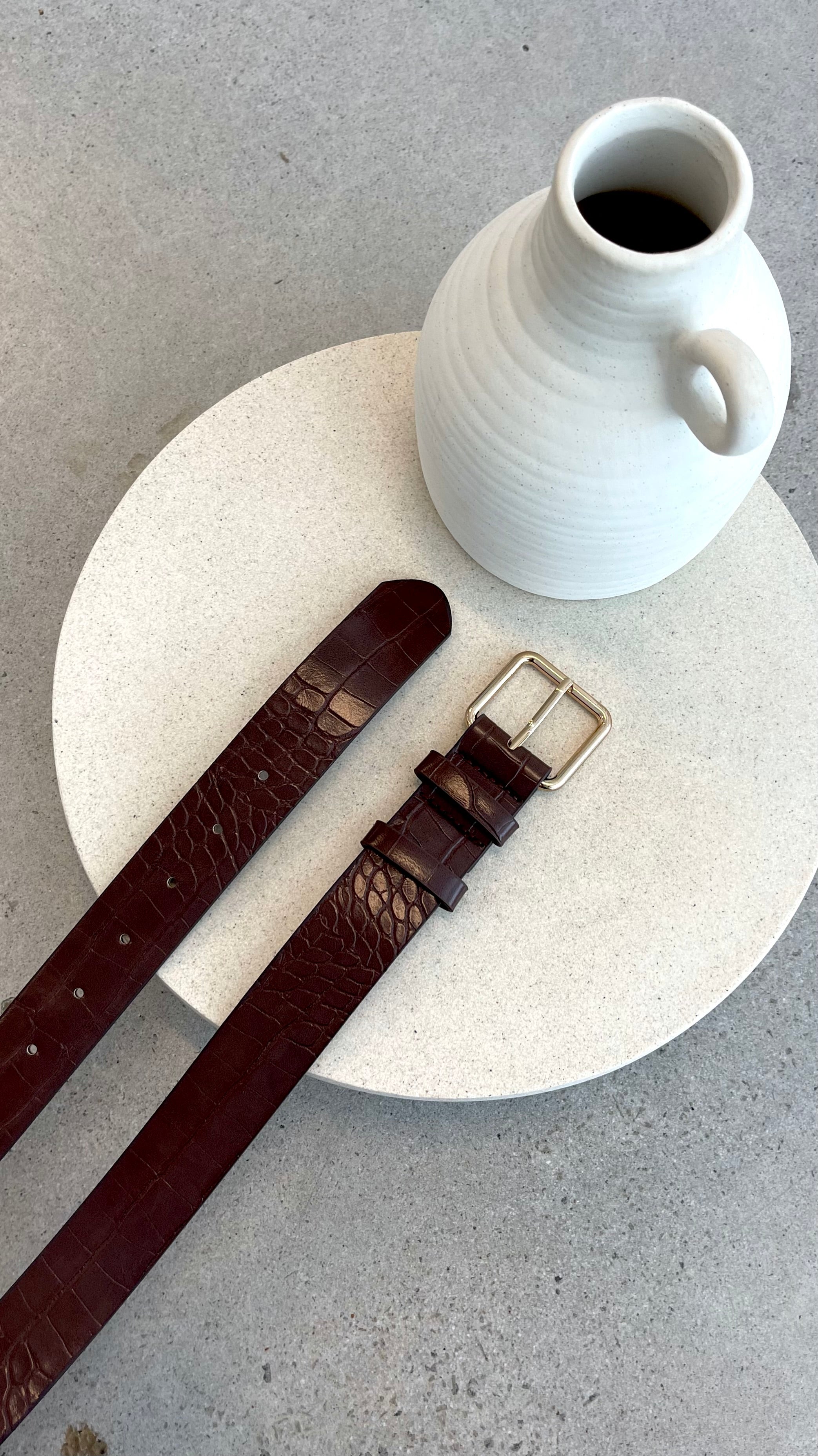 Aira Square Buckle Croc Leather Belt for Men & Women - Stylish Brown & Gold Fashion Accessory - Perfect for Casual, Office & Formal Occasions