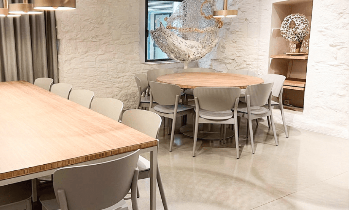 Valencia Side Chair by Ton - Modern Wooden Dining Chair for Kitchen, Living Room & Office - Comfortable & Stylish Seating Solution