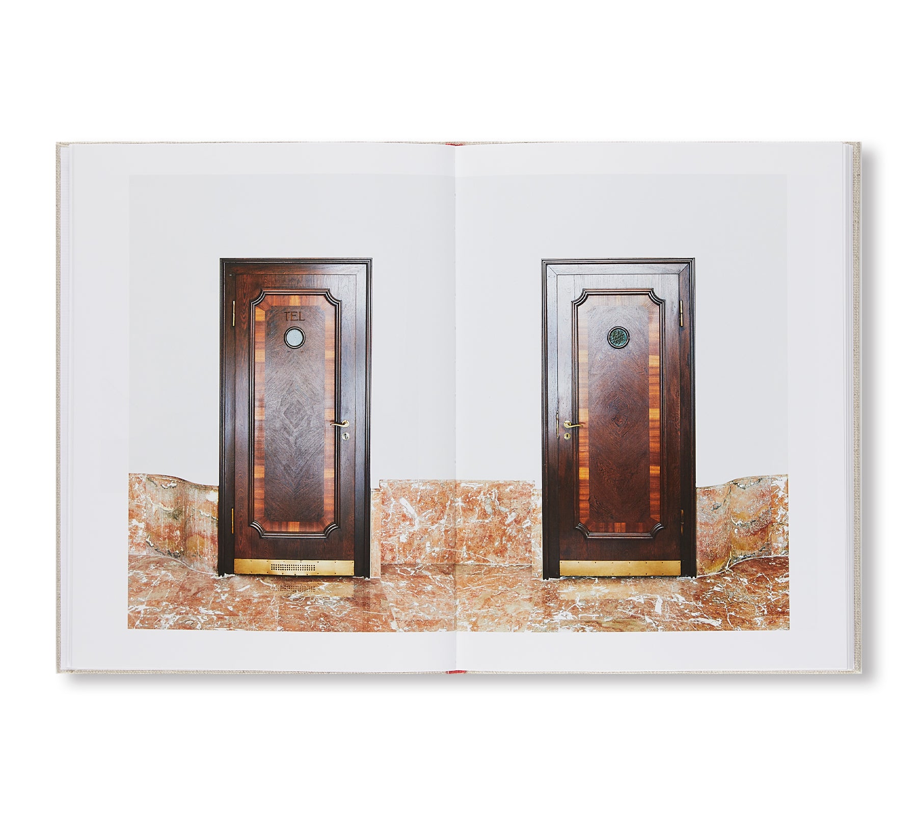 MAISON BELGE: BELGISCHES HUIS by Candida Höfer - Belgian House Art Photography Book for Home Decor & Art Collectors - Perfect for Living Room Display, Coffee Table Books, and Art Enthusiast Gifts