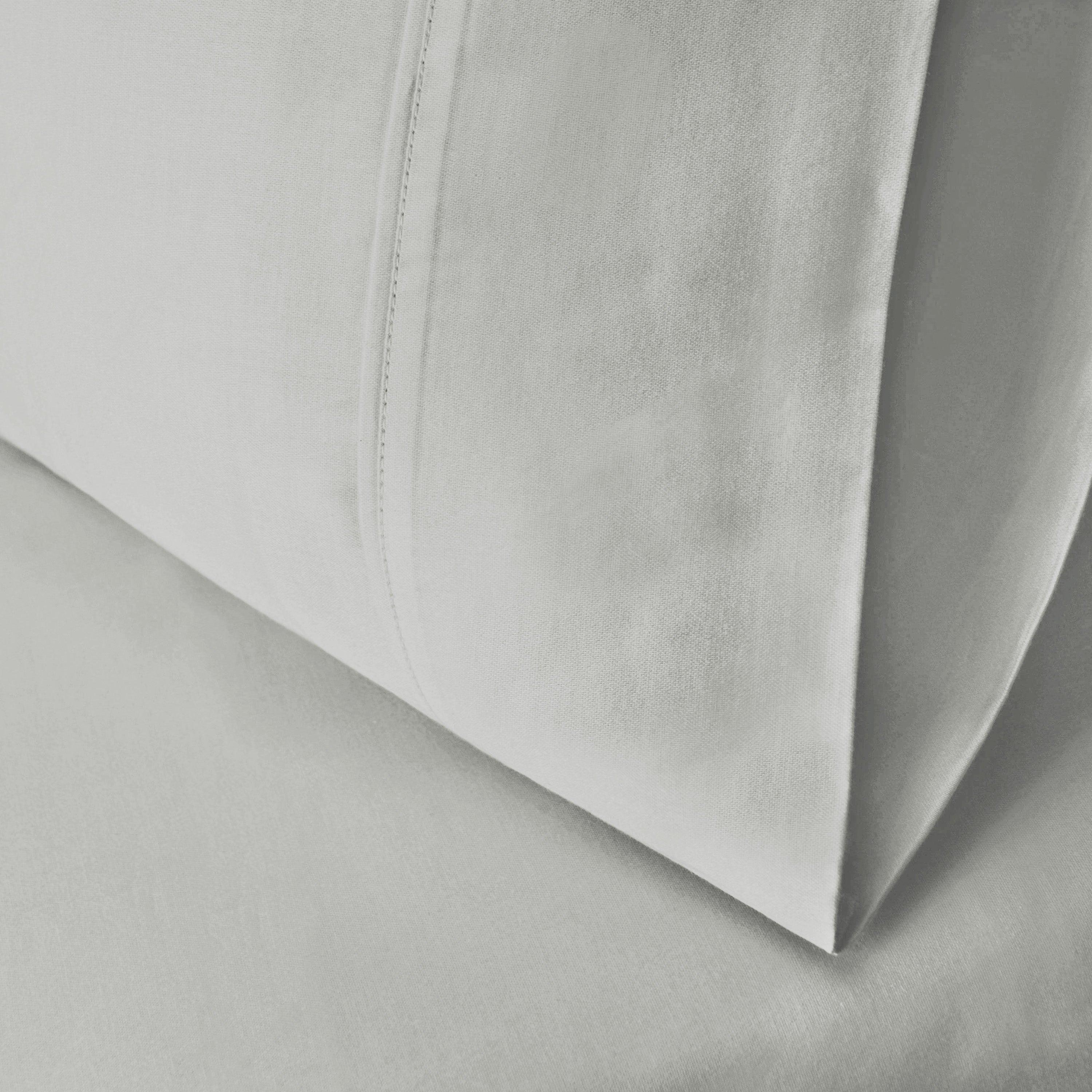 Premium 600 Thread Count Cotton Blend Pillowcase Set - Soft & Breathable for Ultimate Comfort - Perfect for Bedroom, Hotel, and Home Decor