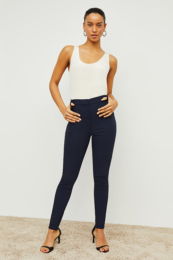 Curie Pant PowerStretch Pro - High-Performance Stretch Pants for Women in Dark Navy | Perfect for Yoga, Running & Outdoor Activities