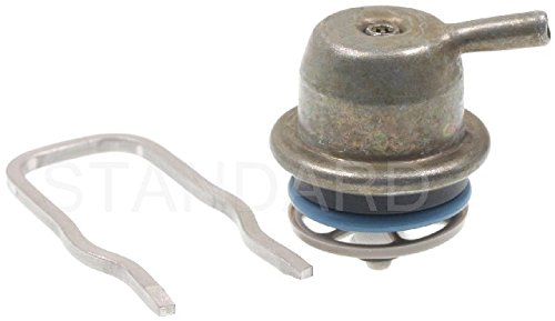 Standard Motor Products PR375 Fuel Pressure Regulator - High Performance Automotive Fuel System Regulator for Smooth Engine Operation | Perfect for Car, Truck & SUV Fuel Line Maintenance