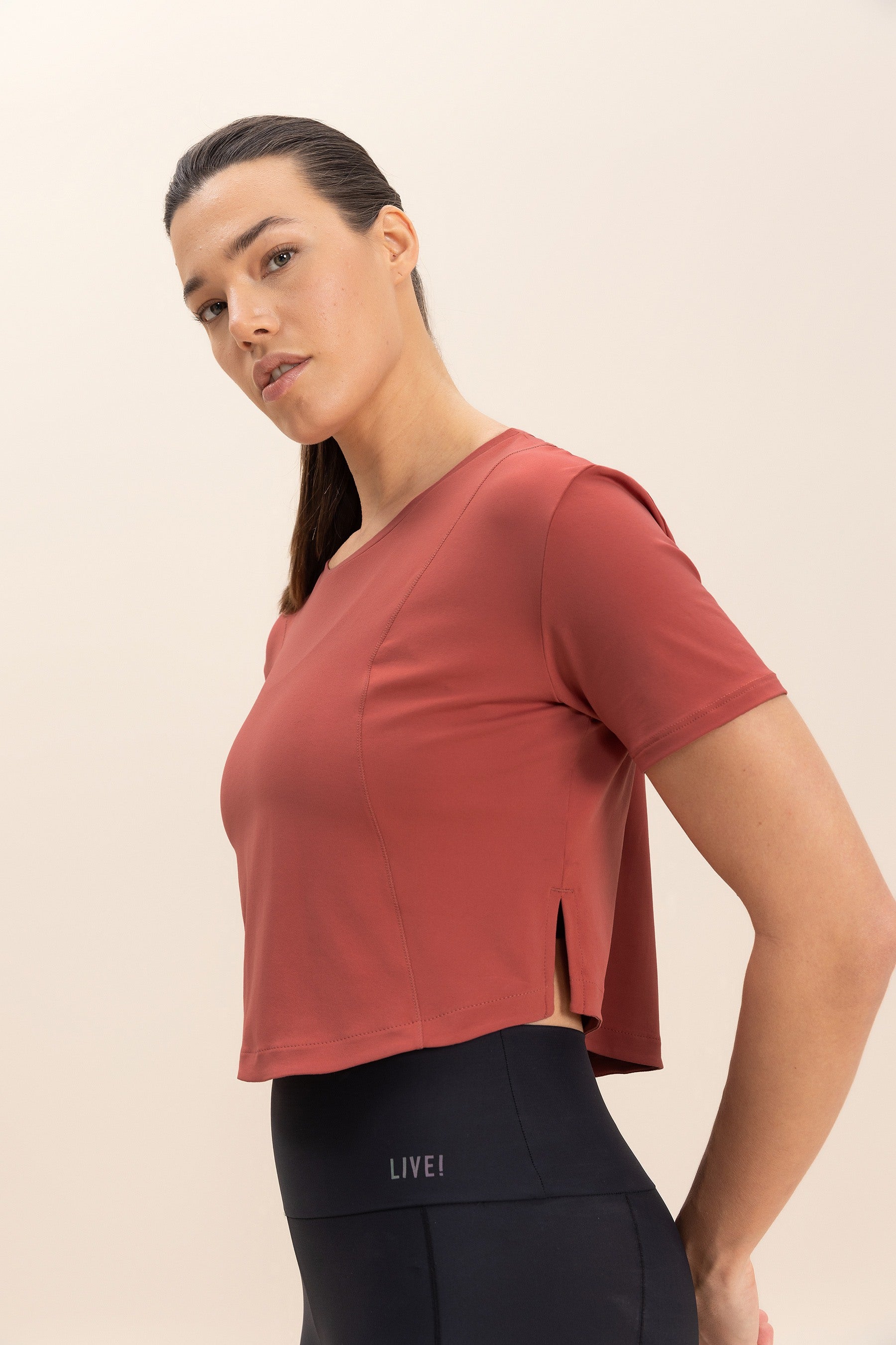 Trendy Cropped Mullet T-Shirt for Women | Stylish & Comfortable Casual Wear | Perfect for Streetwear, Concerts & Everyday Outfits
