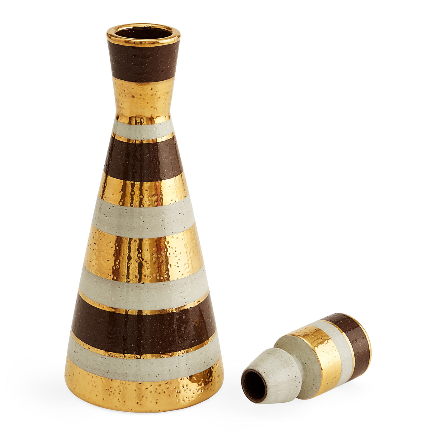 Premium Chroma Bronze Decanters for Wine & Liquor - Elegant Glass Carafe with Aerating Spout - Perfect for Home Bars, Dinner Parties & Gift Giving