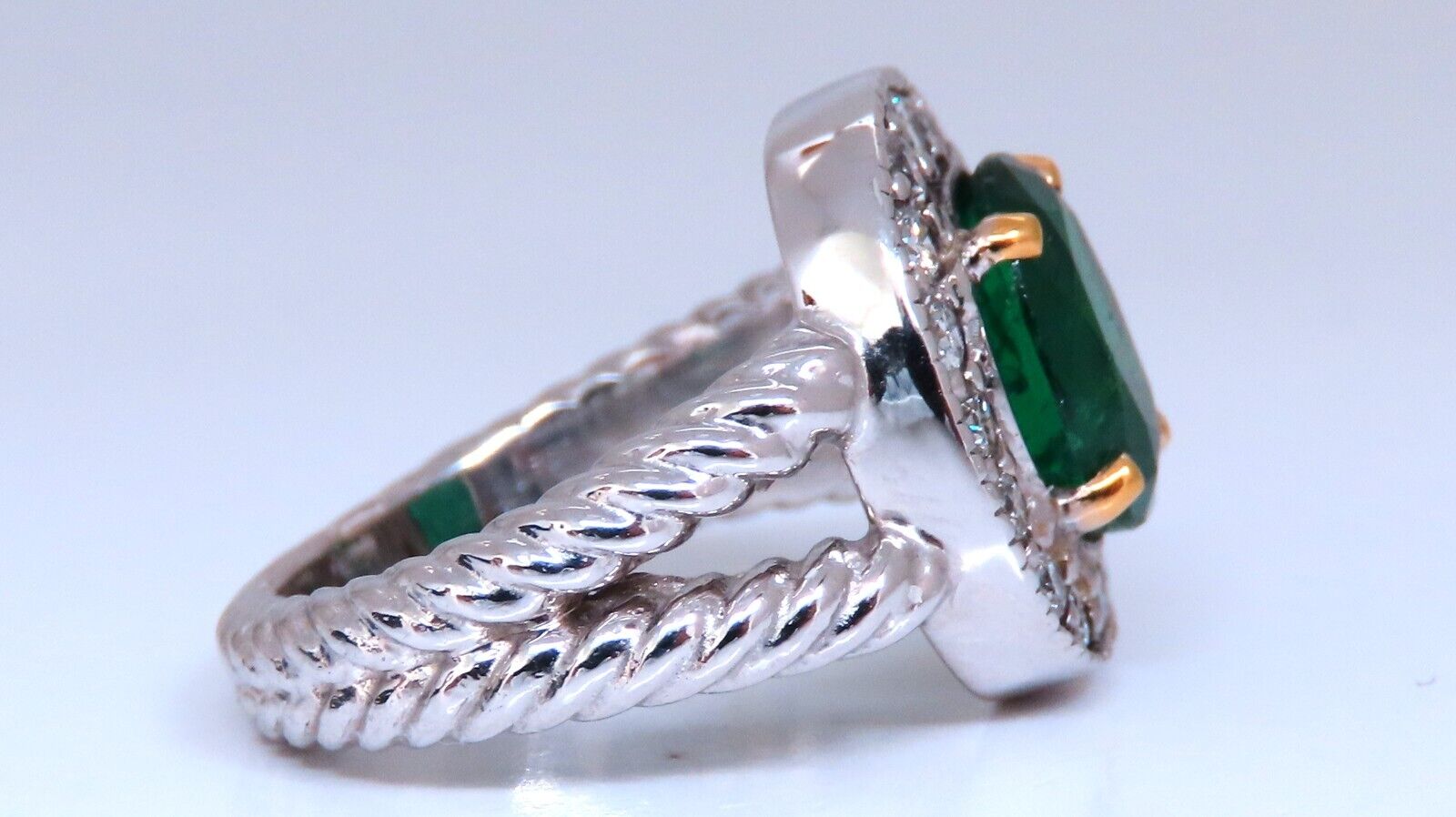 14Kt Natural Emerald Diamond Ring - 2.69ct Oval Brilliant Cut for Engagement, Anniversary & Special Occasions