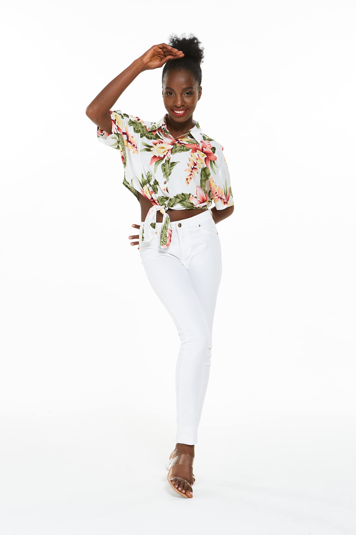 Women's Hawaiian Tie Front Crop Top Aloha Shirt - Floral Rafelsia Print Short Sleeve Beach Shirt for Summer Vacation, Luau Party & Tropical Outfits