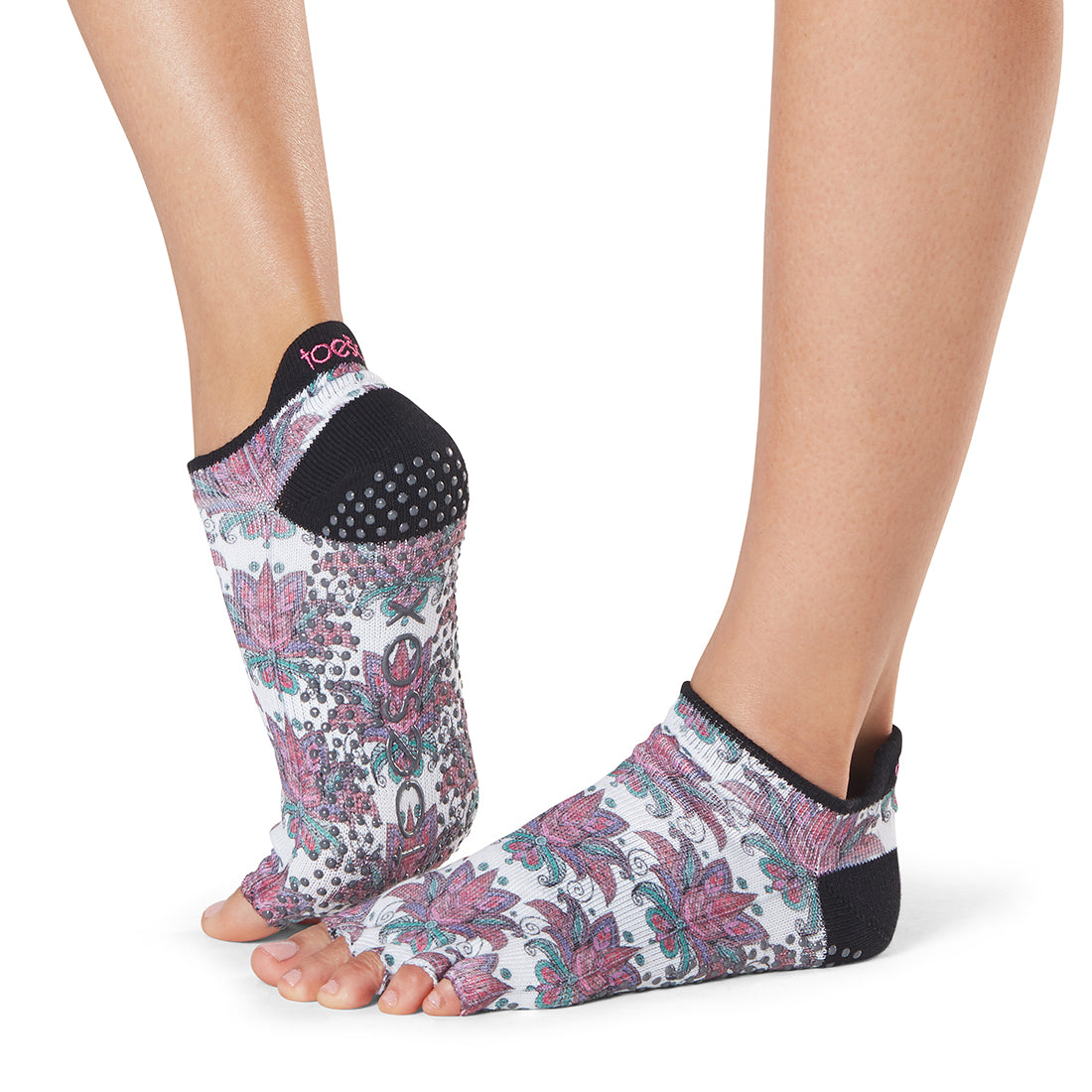 ToeSox Low Rise Grip Socks for Yoga, Pilates & Barre - Non-Slip Workout Socks with Arch Support for Women
