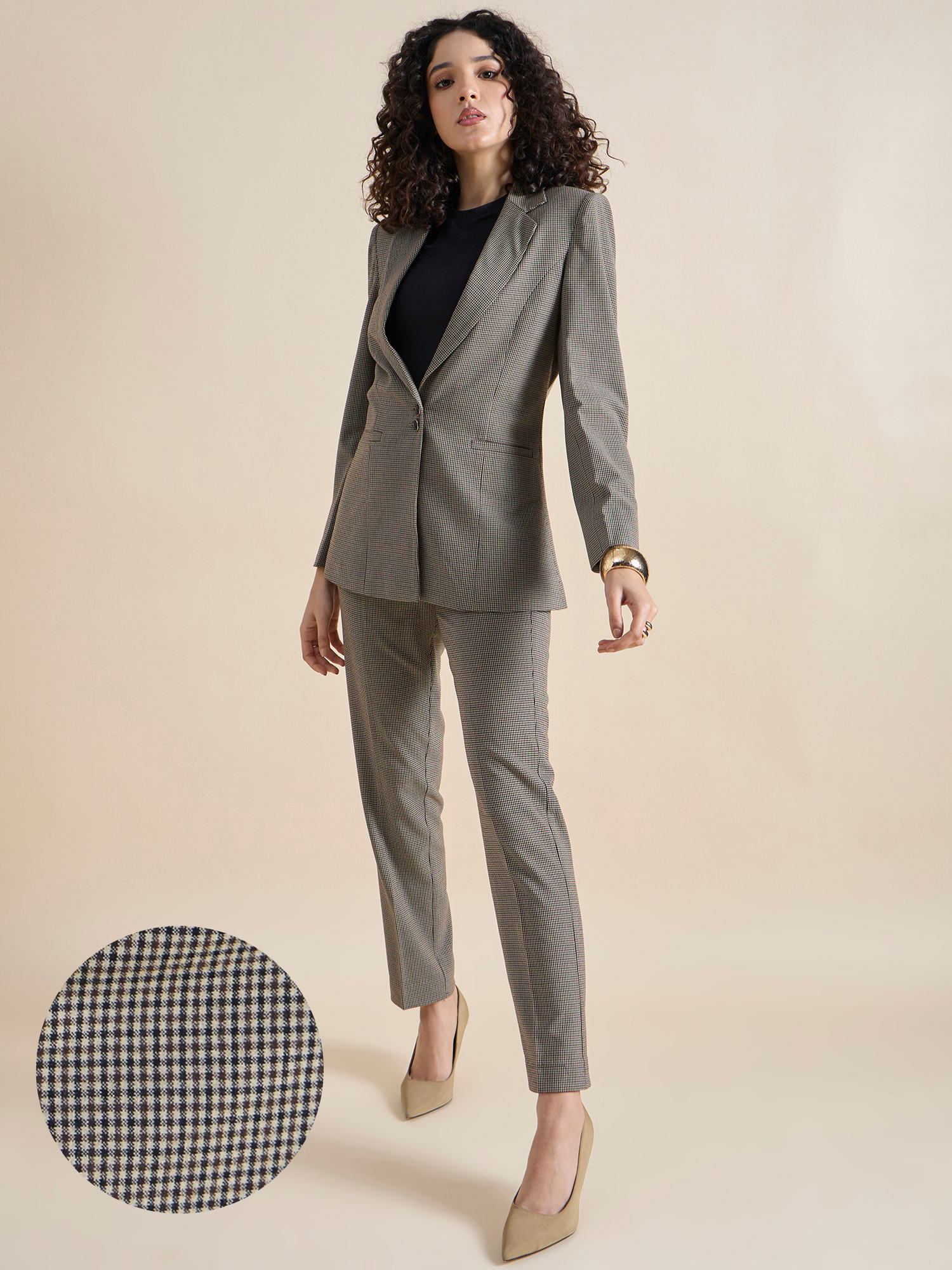 Stylish Notched Lapel Checkered Blazer & Pants Set - 4-Way Stretch Fabric for Comfort | Perfect for Office Wear, Business Meetings & Formal Events