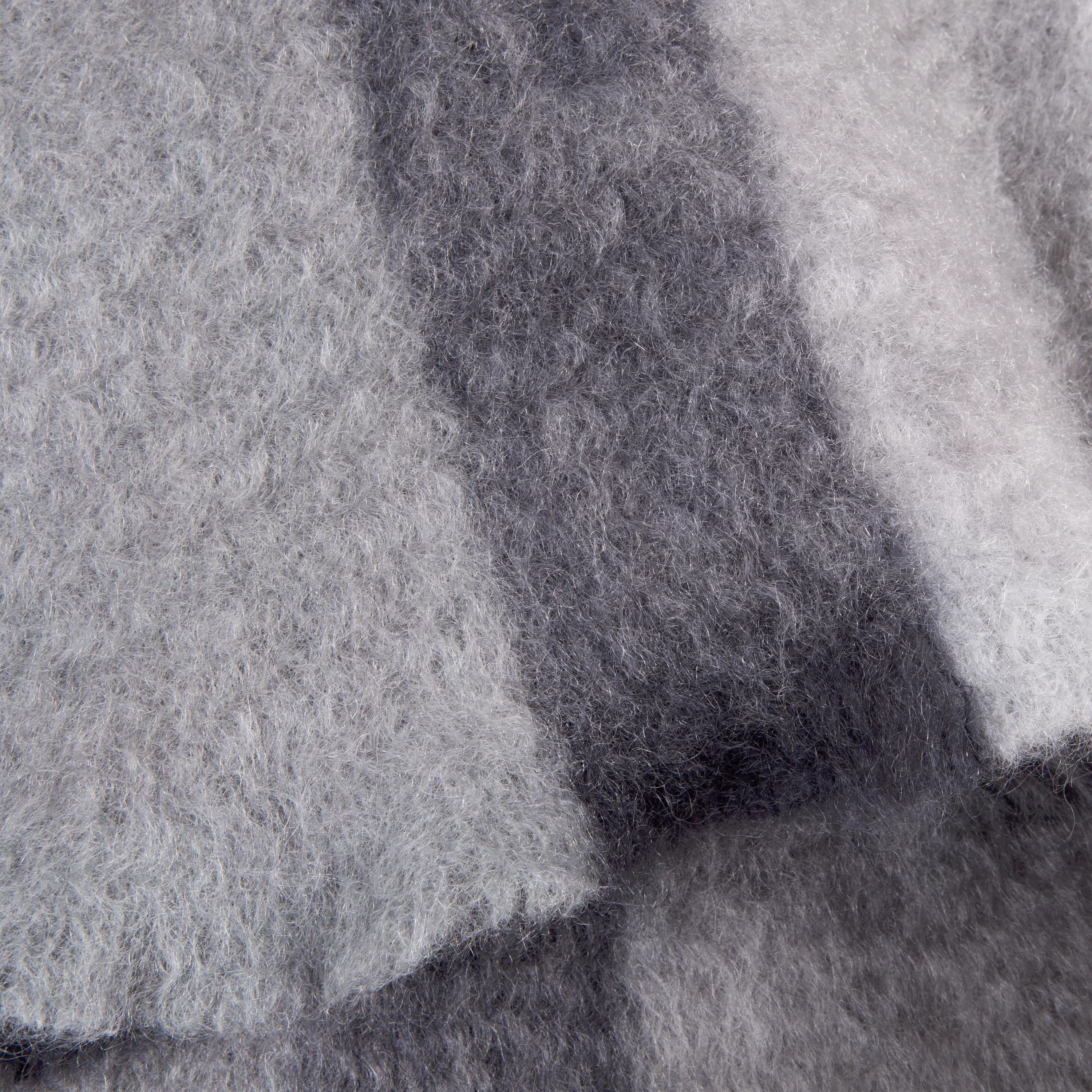 Soft Mohair & Wool Checkered Throw Blanket - Cozy Plaid Design for Sofa, Bed & Winter Warmth - Perfect for Home Decor & Gift Giving