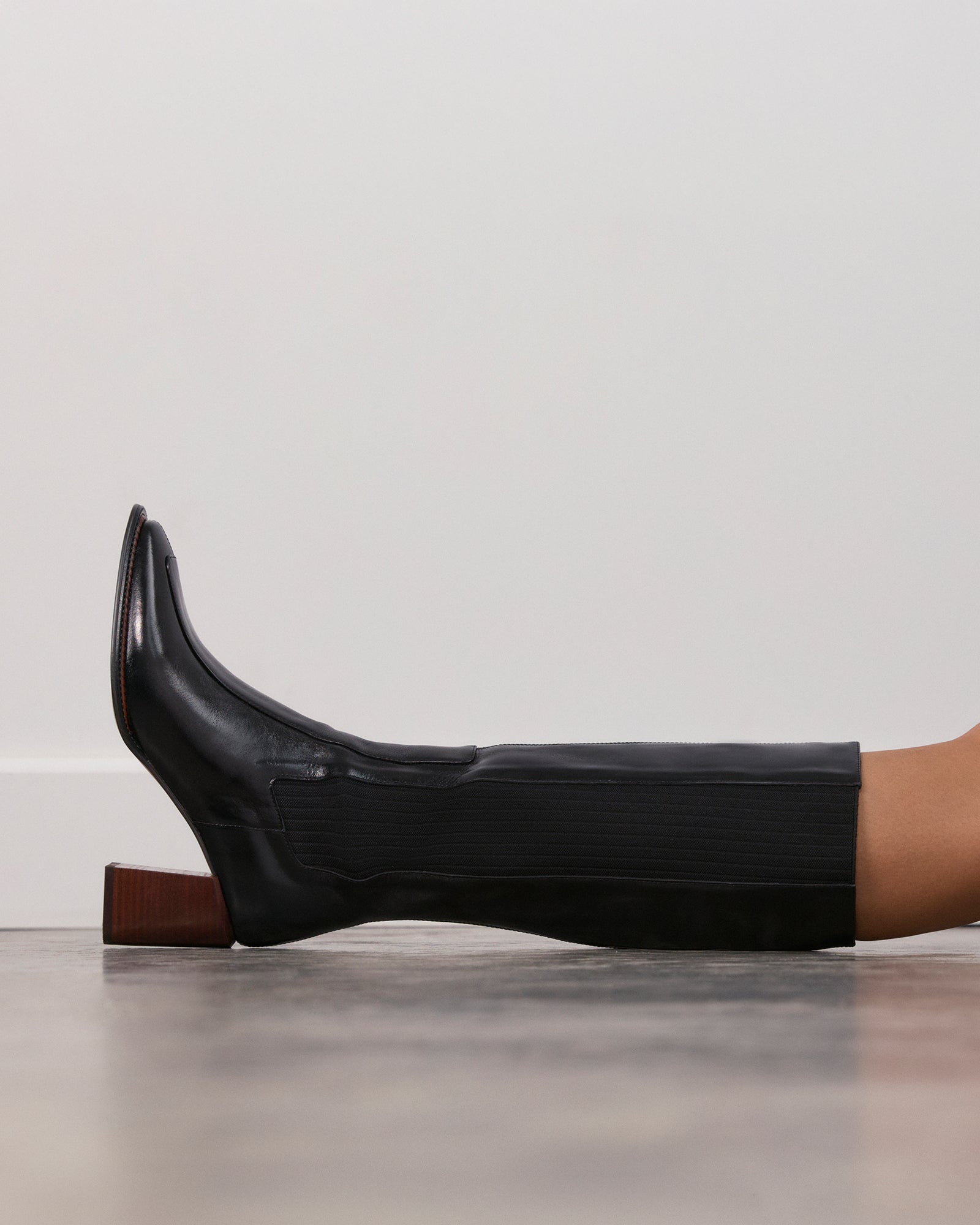 Divine Knee High Boots for Women - Black Genuine Leather - Stylish & Comfortable for Fall, Winter & Casual Outfits