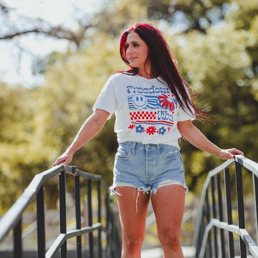 Women's Freedom Vibes Boyfriend Fit T-Shirt - Soft Cotton Relaxed Fit Tee for Casual Wear & Everyday Comfort | White