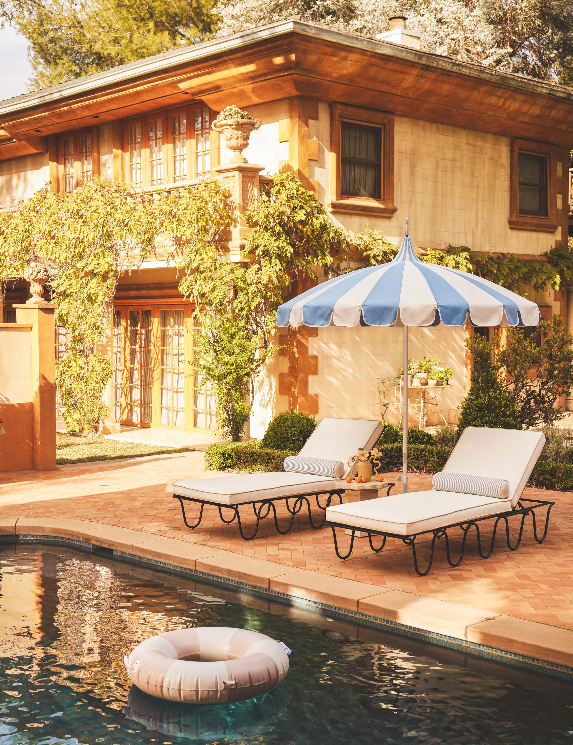 Sarah Sherman Samuel Aamu 8.6ft Pagoda Outdoor Umbrella - Patio, Garden, Poolside Shade Solution for Backyard & Outdoor Dining