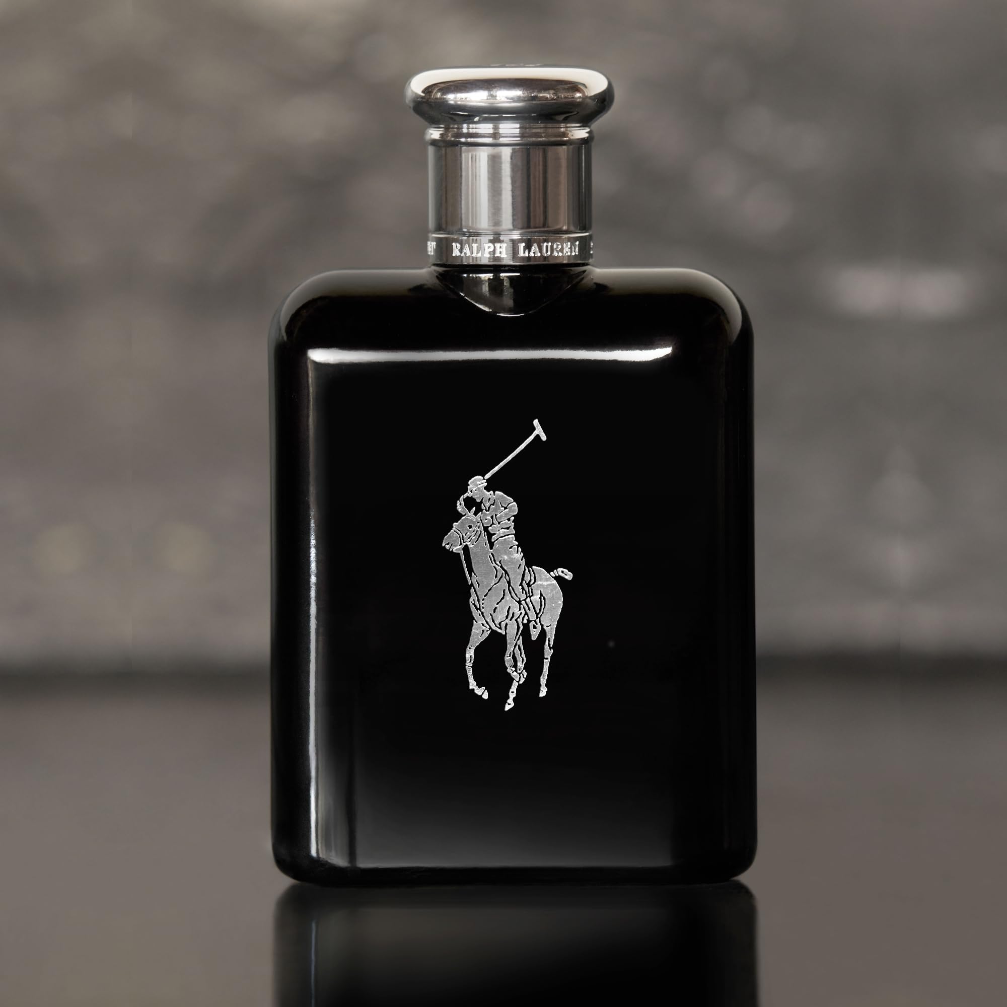 Ralph Lauren Polo Black Eau de Toilette for Men - Woody Fresh Cologne with Patchouli, Sandalwood & Mandarin - Medium Intensity Fragrance - Perfect for Date Night, Office & Everyday Wear