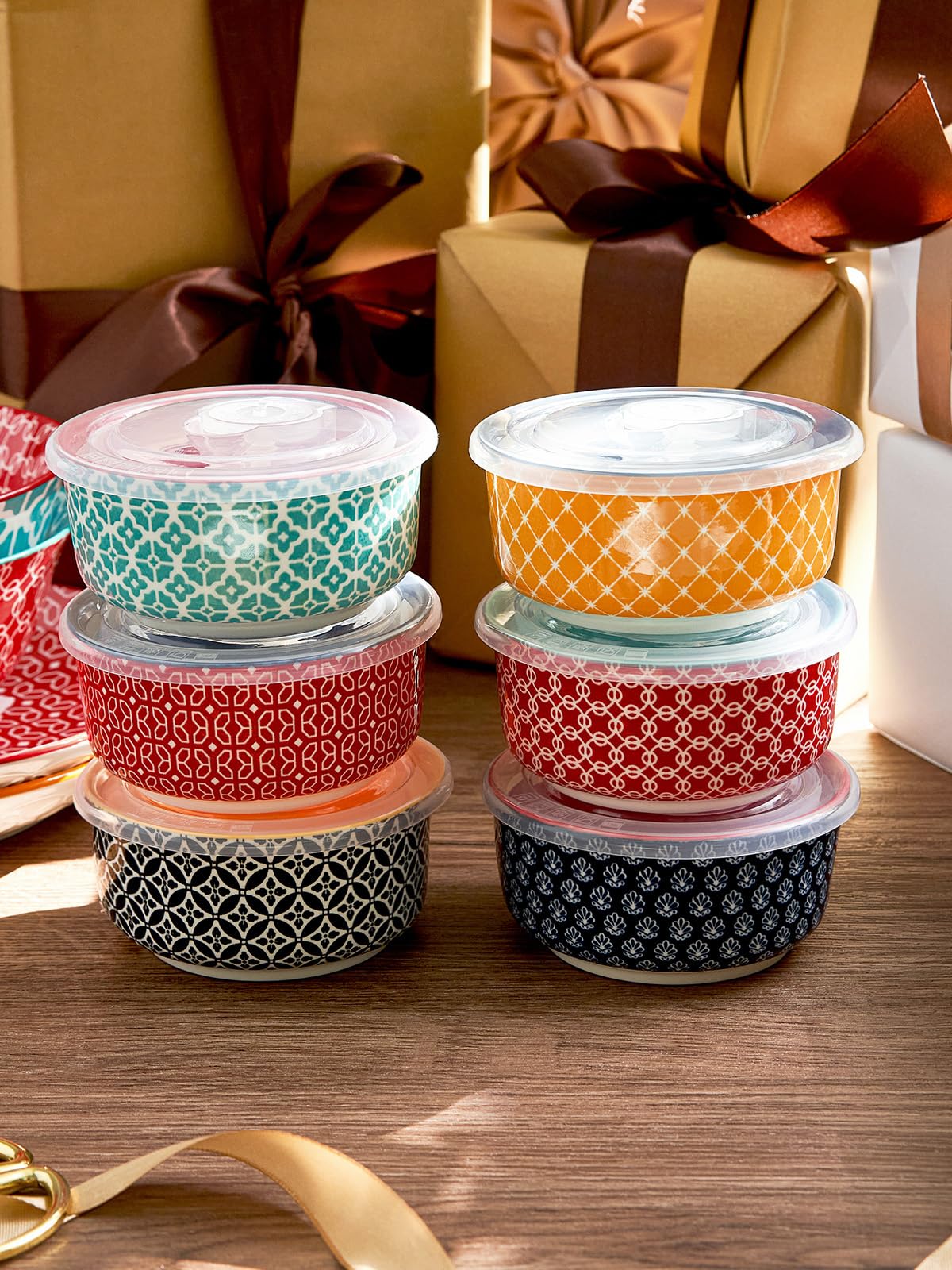 DOWAN 6 oz Ceramic Ramekins with Lids - Oven Safe Baking Dishes for Creme Brulee, Souffle, Custard, Pudding, Ice Cream - Set of 6 Vibrant Color Mini Bowls - Perfect for Desserts, Dips & Party Serving