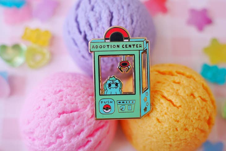 Anime Pokemon Bulbasaur Enamel Pin - Cute Collectible Badge for Backpacks, Hats & Jackets - Perfect Gift for Fans & Cosplay