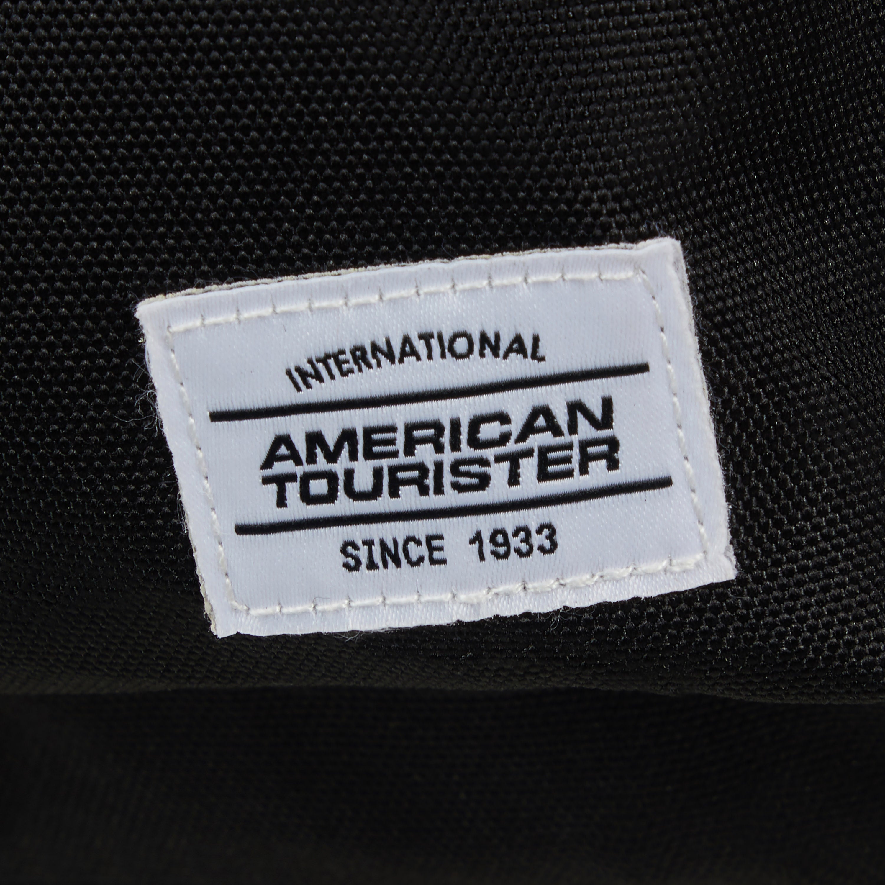 American Tourister BrightUp Backpack - Lightweight Travel Backpack with USB Charging Port, Water-Resistant Material for School, Work & Outdoor Adventures
