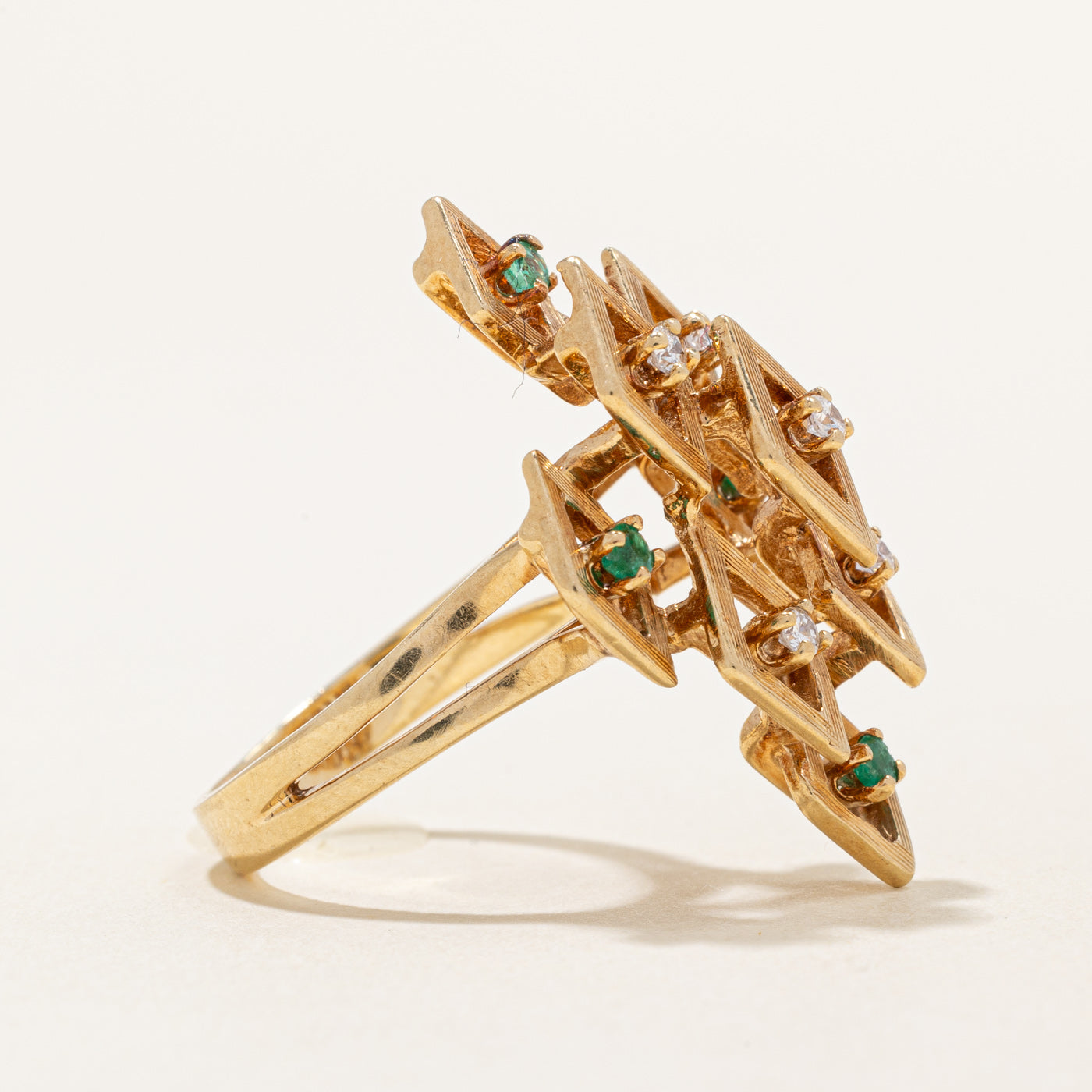Exquisite 0.15ctw Diamond & 0.12ctw Emerald Cocktail Ring - Size 6.25 | Elegant Women's Jewelry for Parties, Weddings & Special Occasions