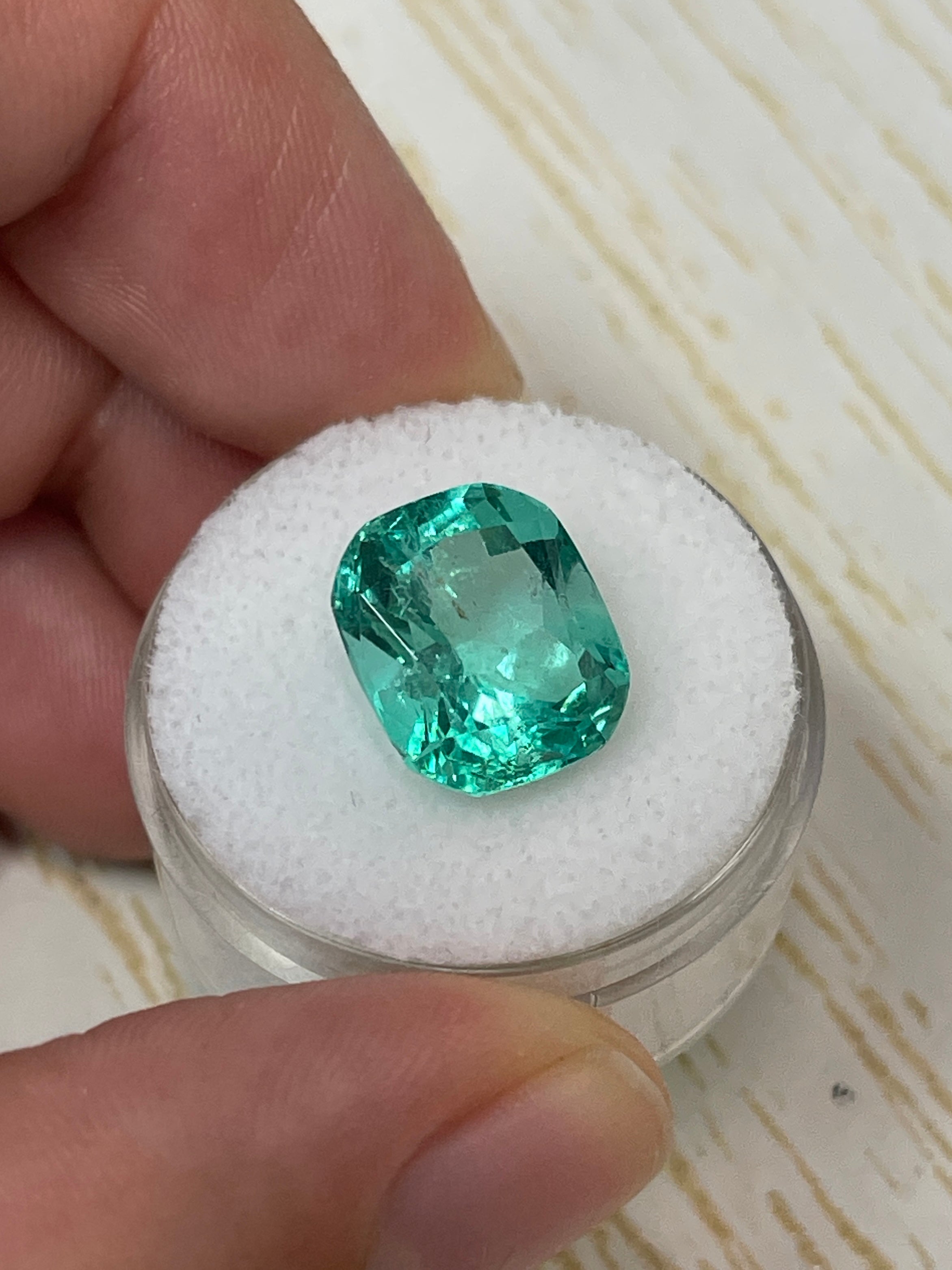 7.13 Carat 13x11mm Natural Colombian Emerald Loose Gemstone - Vivid Bluish Green Cushion Cut for Jewelry Making, Engagement Rings & Collector's Pieces
