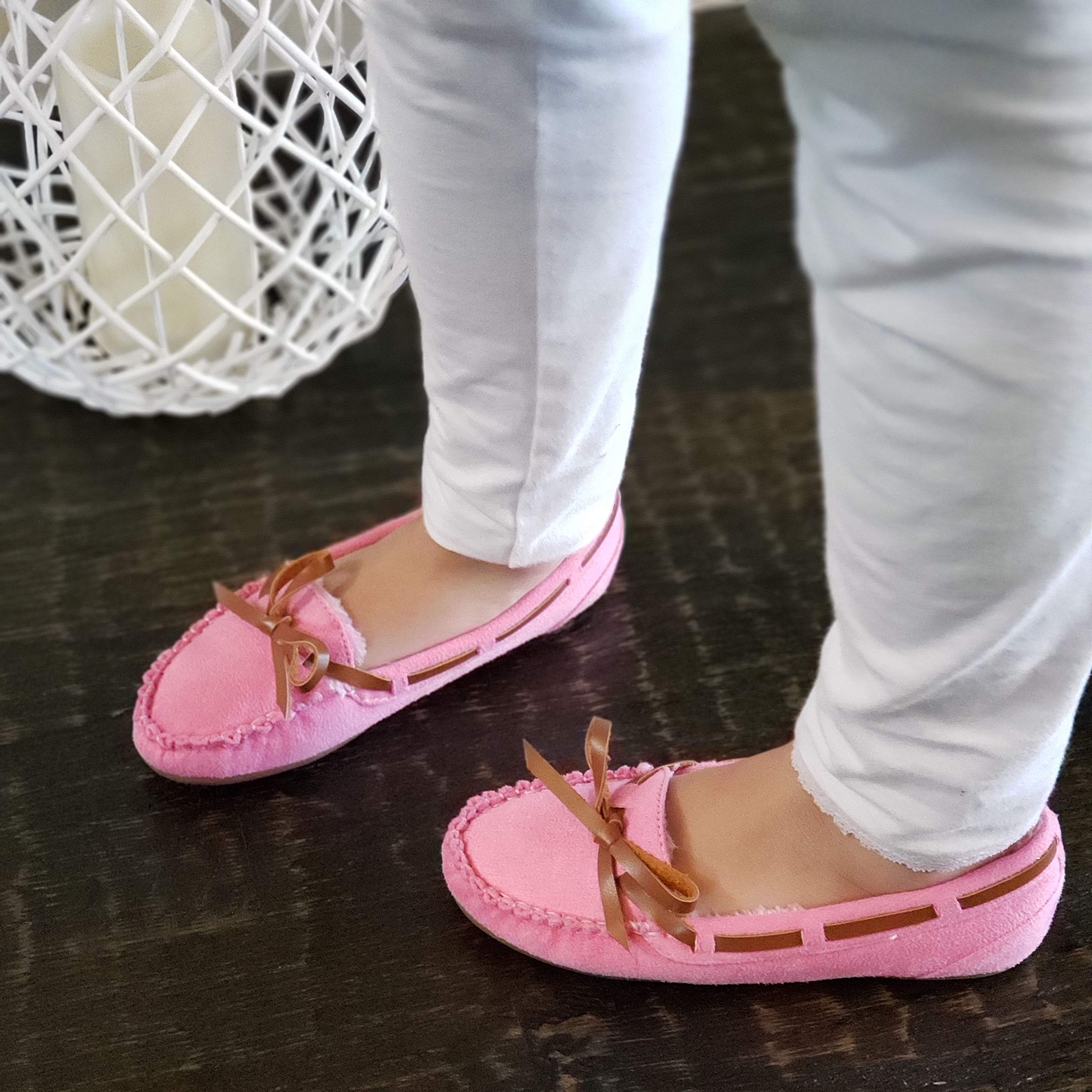 Jazamé Little Girls Tasha Warm Fur Lined Slip-On Moccasins - Cozy Casual Flats for Toddlers & Kids - Perfect for Indoor Play, Winter Outfits & School Days