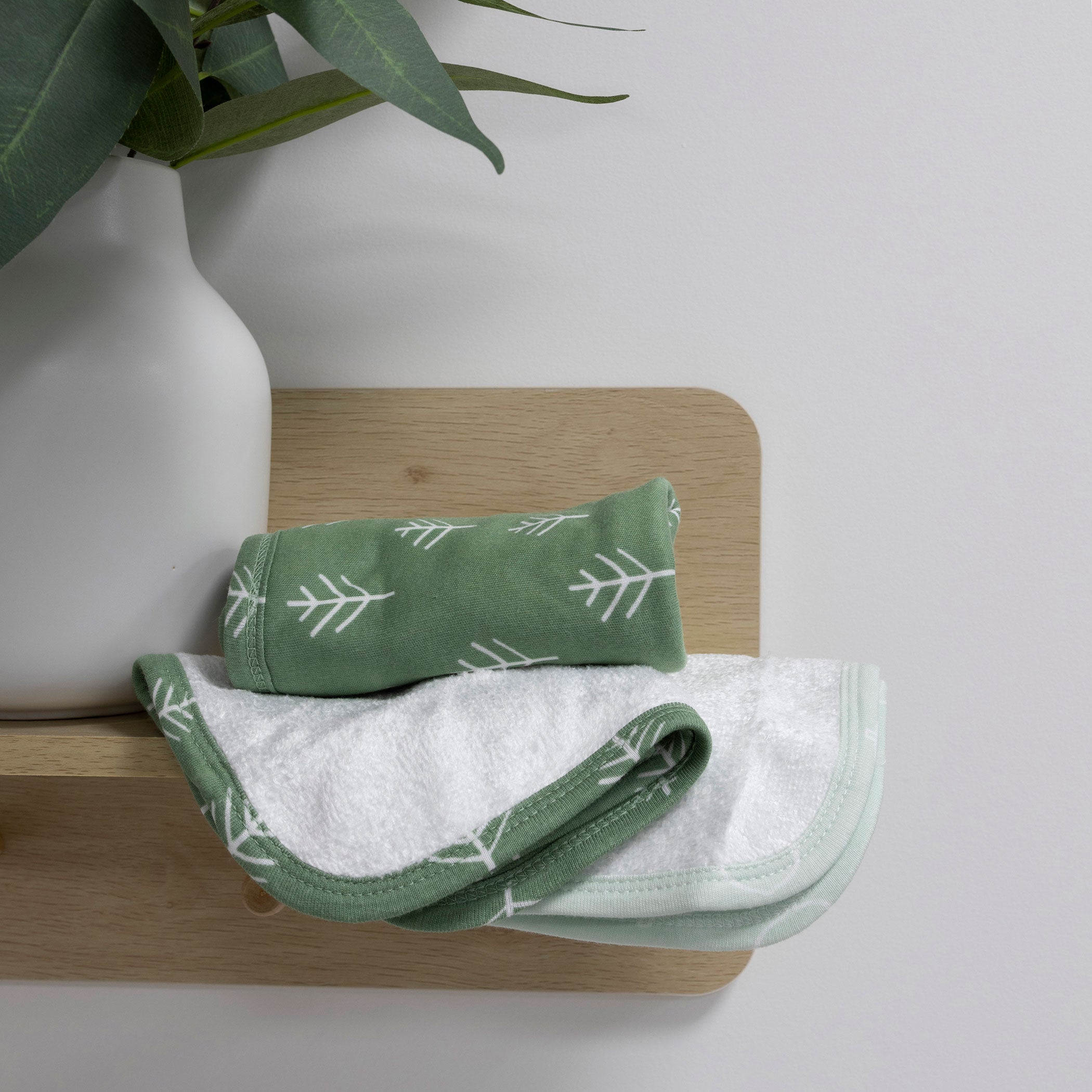 Premium Nordic 3-Pack Wash Cloths - Dusty Avocado & Forest Green | Soft Eco-Friendly Bath & Kitchen Towels for Spa, Baby Care & Home Cleaning
