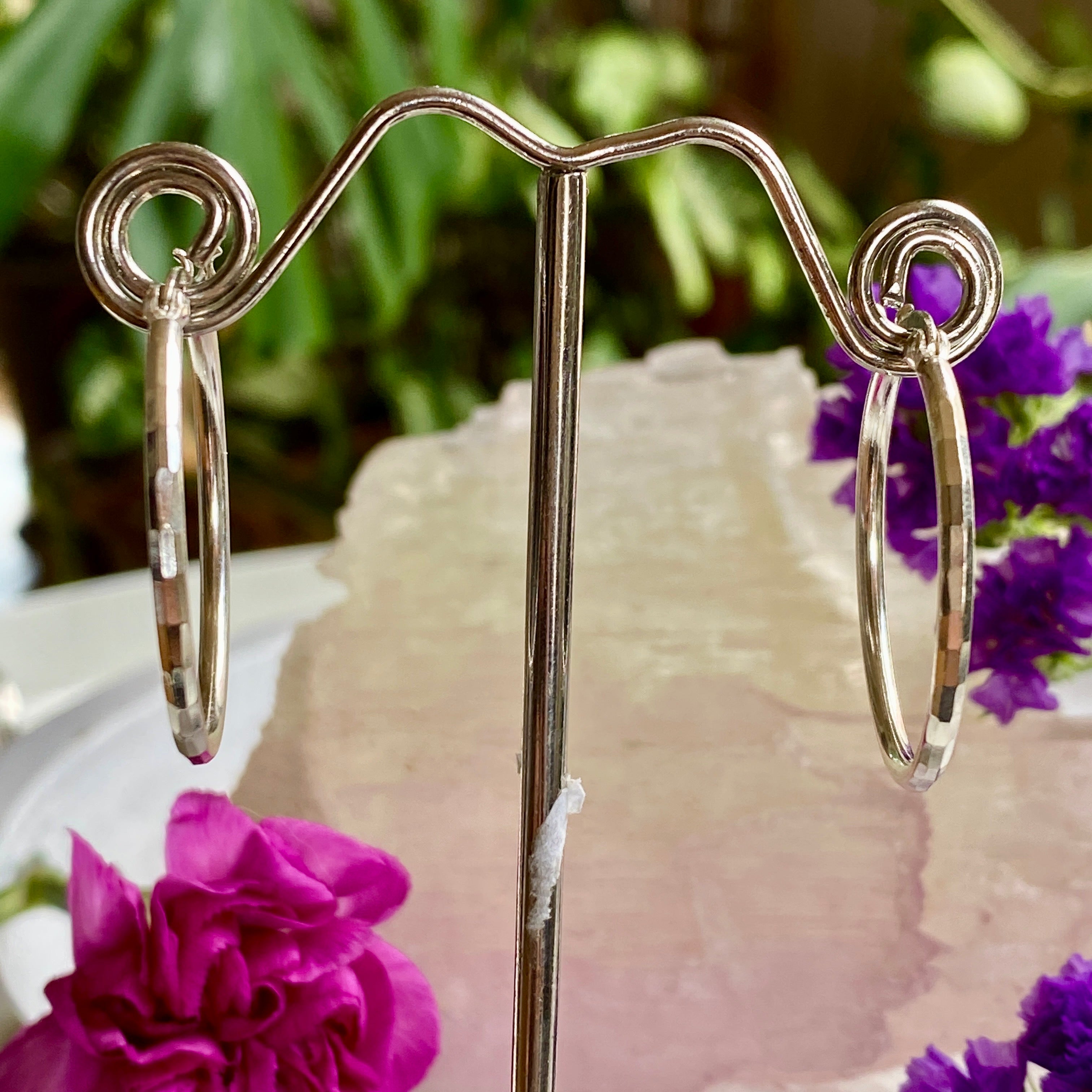 30mm SE304 Faceted Hoop Earrings for Women - Trendy Geometric Statement Jewelry for Everyday Wear, Parties & Special Occasions