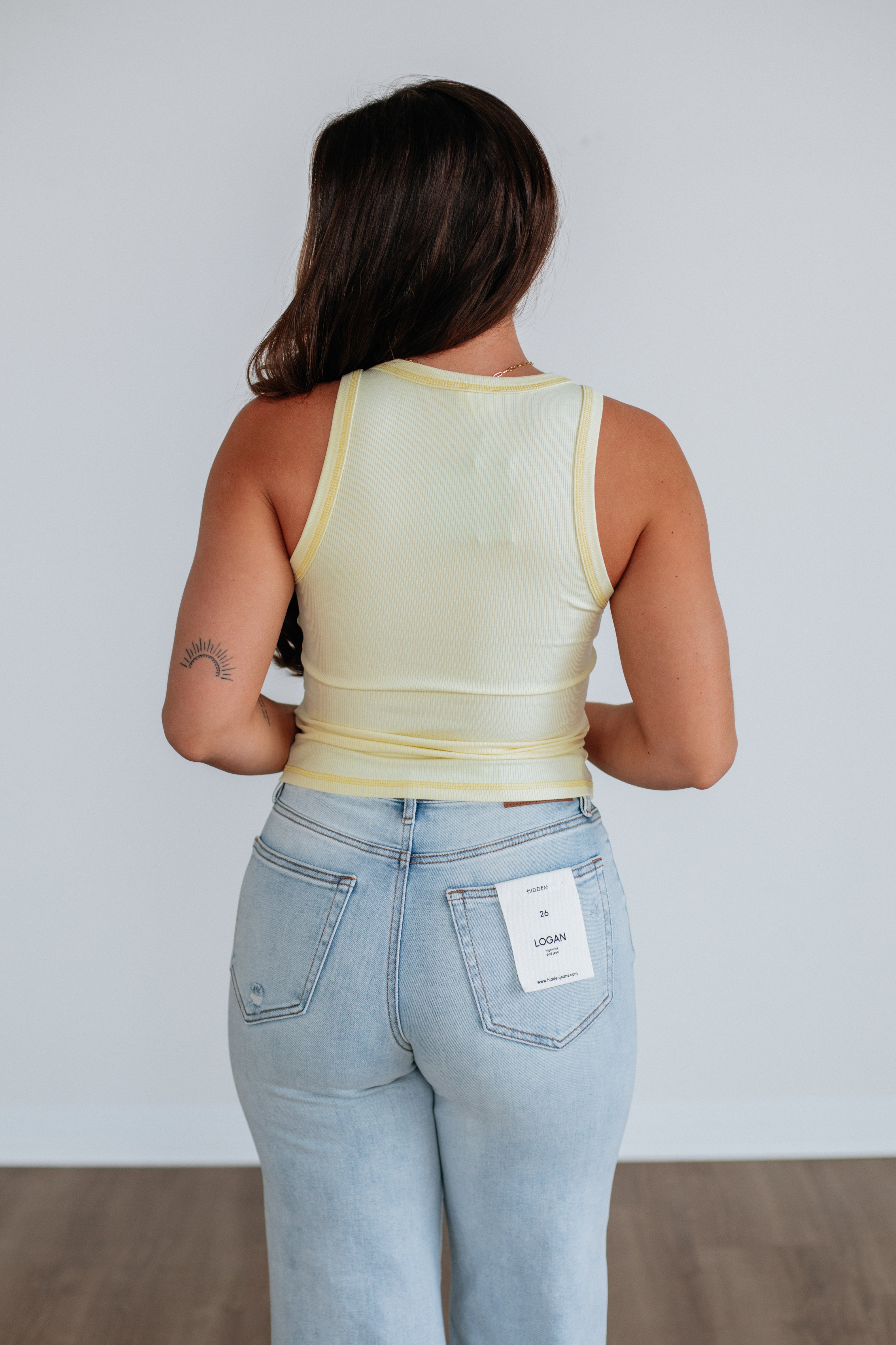 Messa Ribbed Tank Top for Women - Soft Stretch Casual Sleeveless Shirt - Perfect for Summer, Gym, and Layering