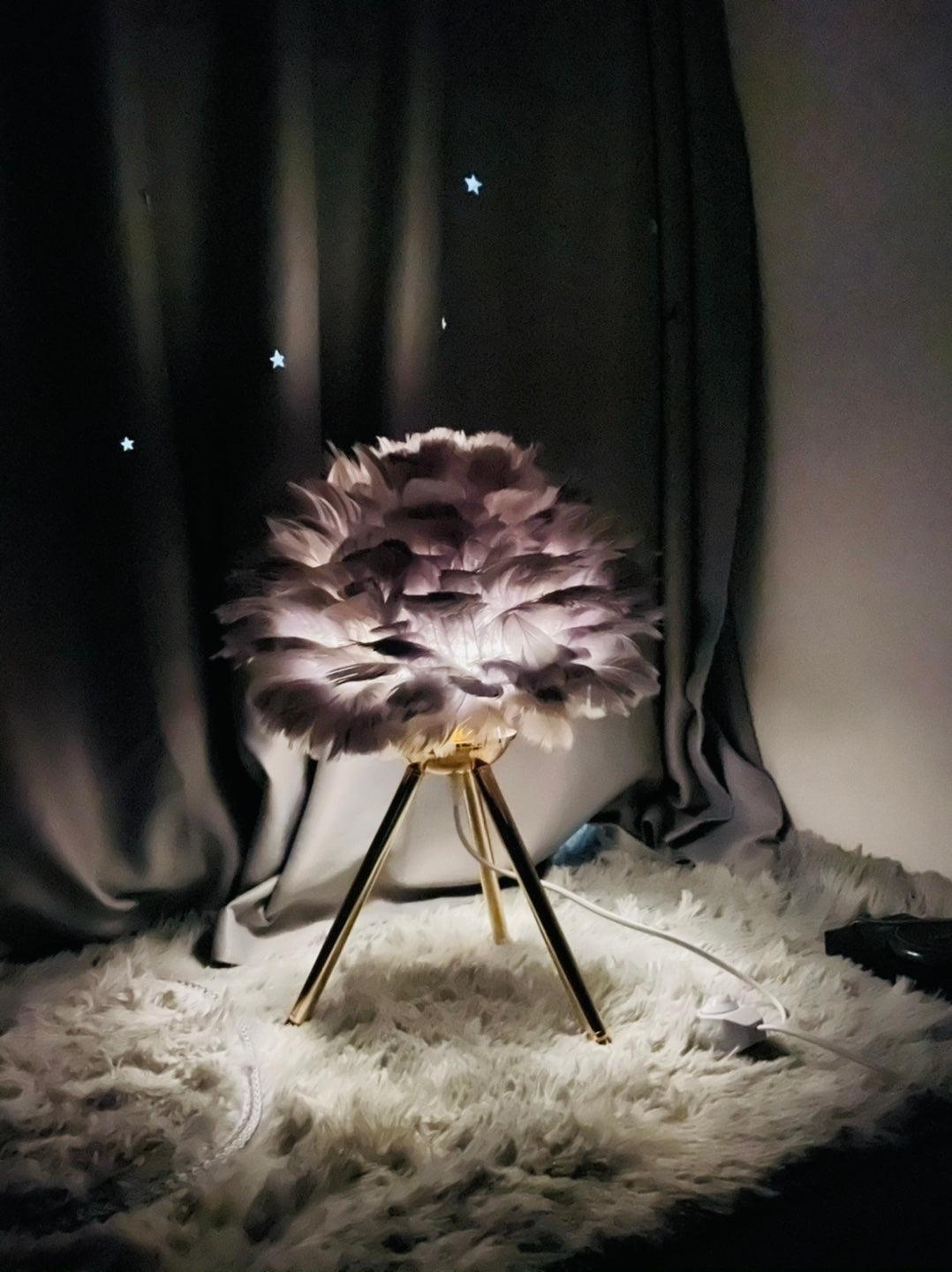 Elegant Goose Feather Table Lamp - Soft Warm Light for Bedroom, Living Room & Office Decor - Perfect for Cozy Nights & Relaxing Ambience