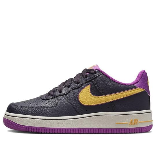 Nike Air Force 1 Big Kids Sneakers - Lightweight Comfortable Basketball Shoes for Boys & Girls - Perfect for School, Sports & Casual Wear