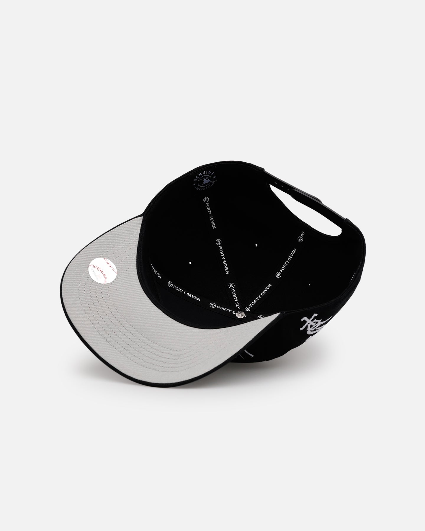 47 Brand Chicago White Sox 'Black Dome Script' 47 Hitch Snapback Black Hat - Adjustable Baseball Cap for Men & Women - Perfect for Sports Fans, Casual Wear & Gifts